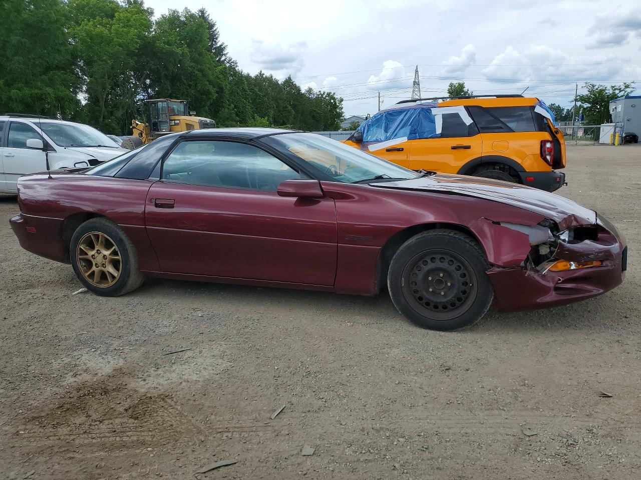 2002 Chevrolet Camaro Z28 Burgundy vin: 2G1FP22GX22136612