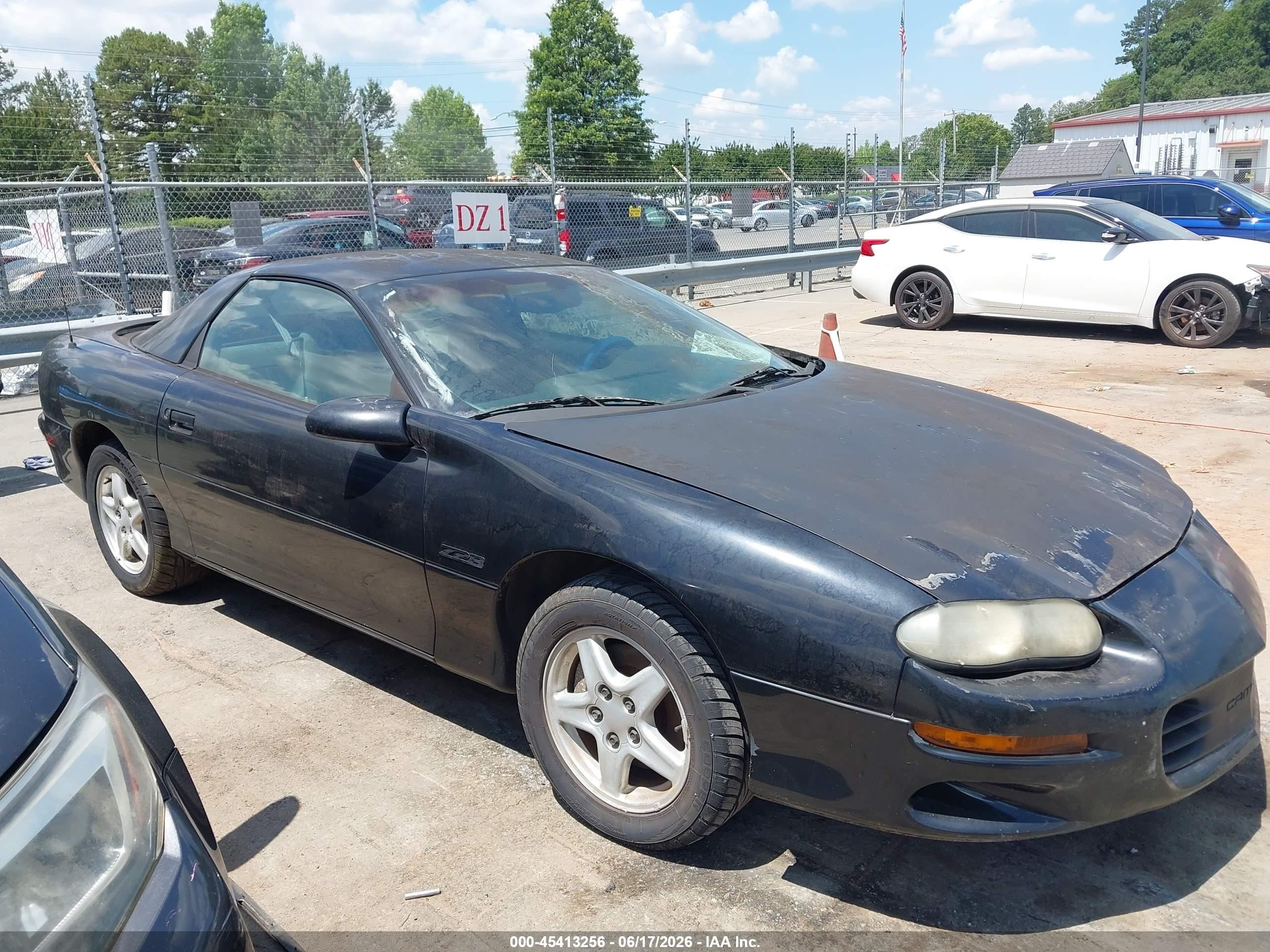 1998 Chevrolet Camaro Z28 Black vin: 2G1FP22GXW2152363