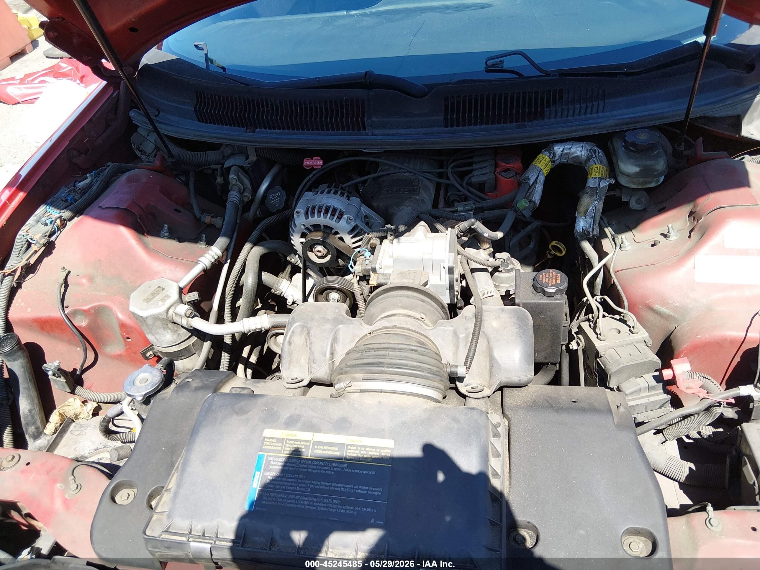 2002 Chevrolet Camaro   Red vin: 2G1FP22K022170692