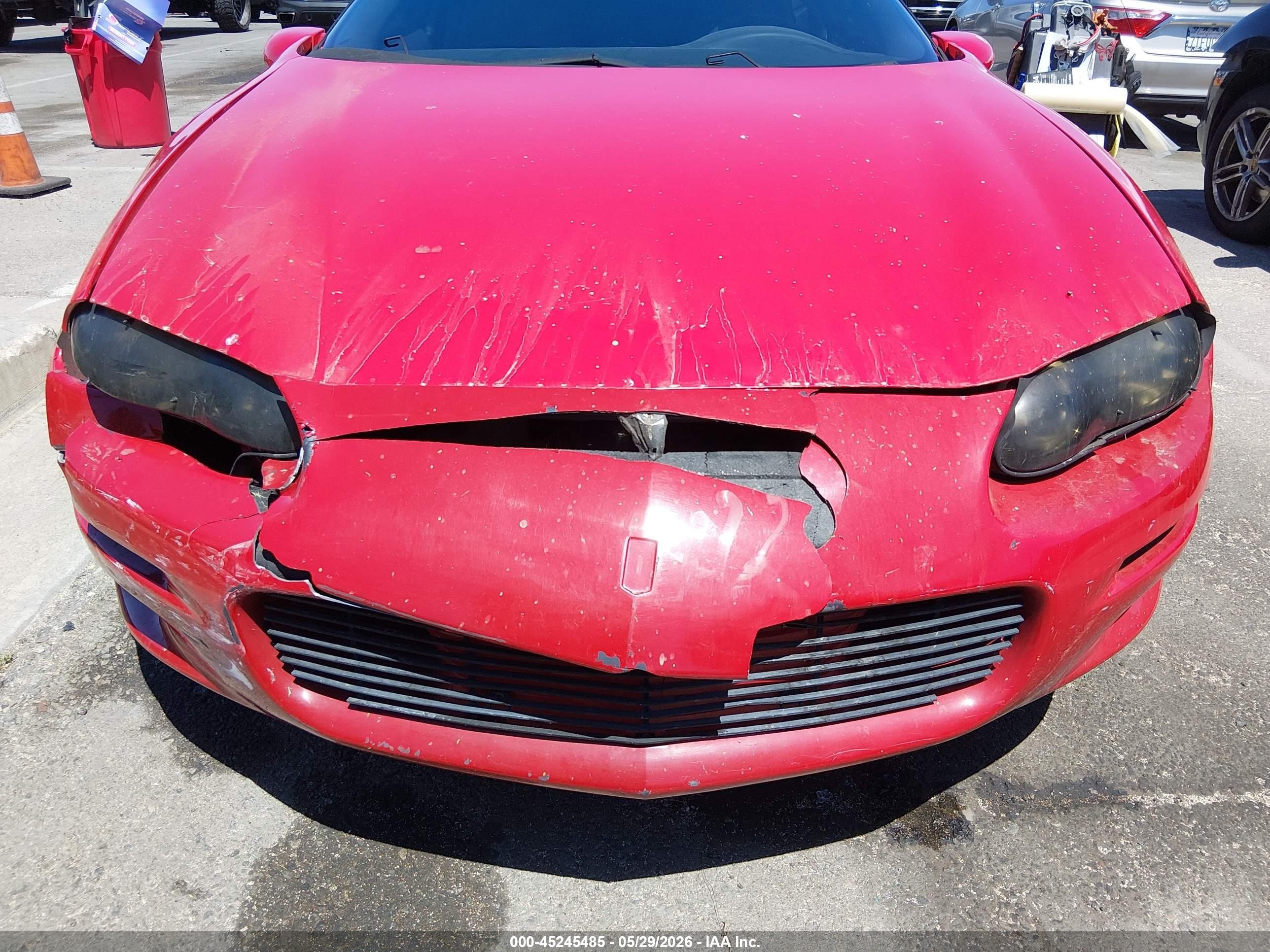 2002 Chevrolet Camaro   Red vin: 2G1FP22K022170692