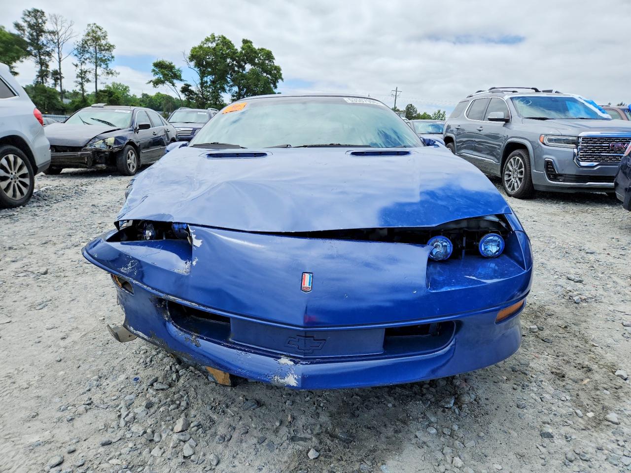 1997 Chevrolet Camaro Base Blue vin: 2G1FP22K0V2103434