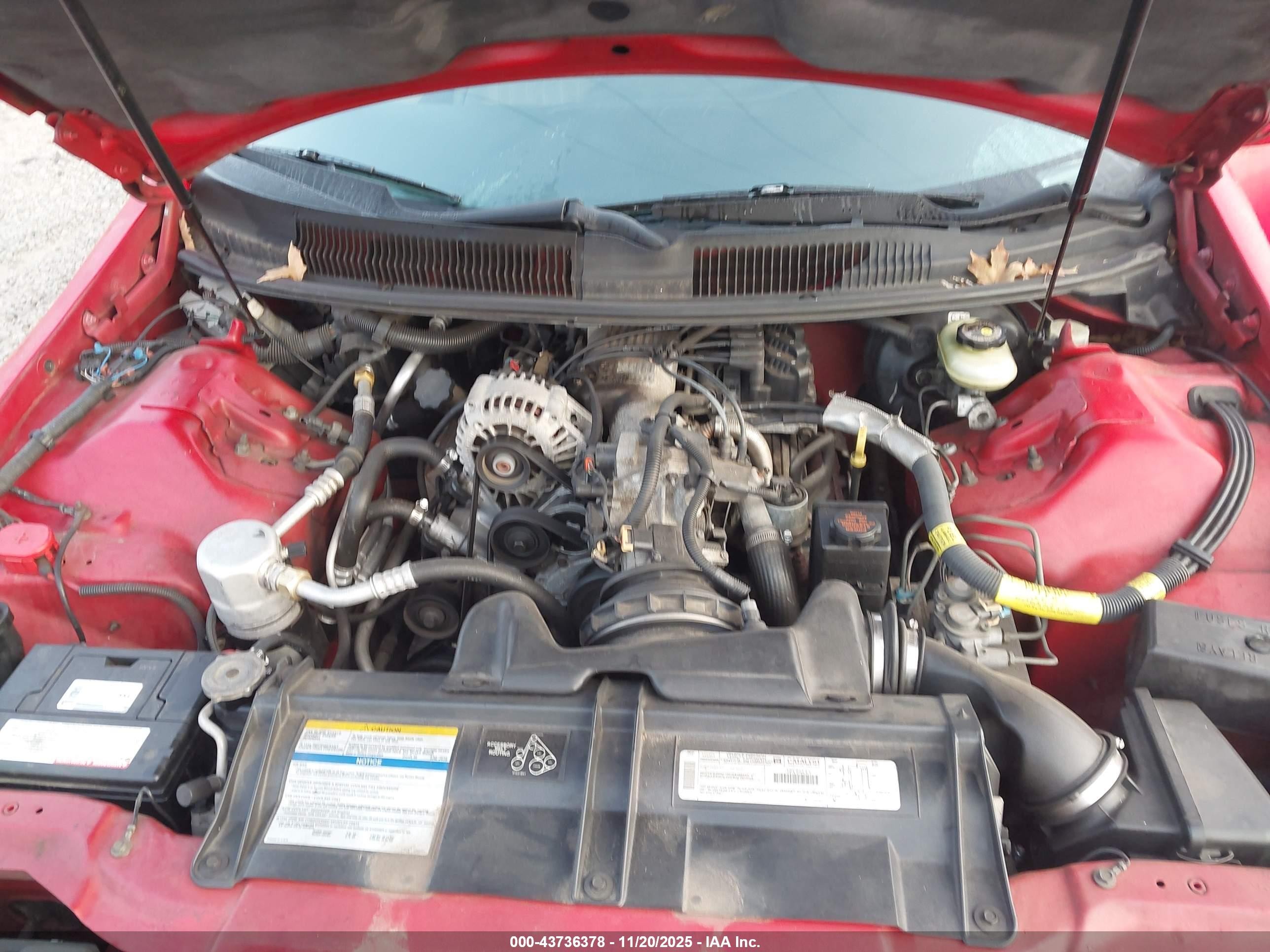1997 Chevrolet Camaro   Red vin: 2G1FP22K0V2154853