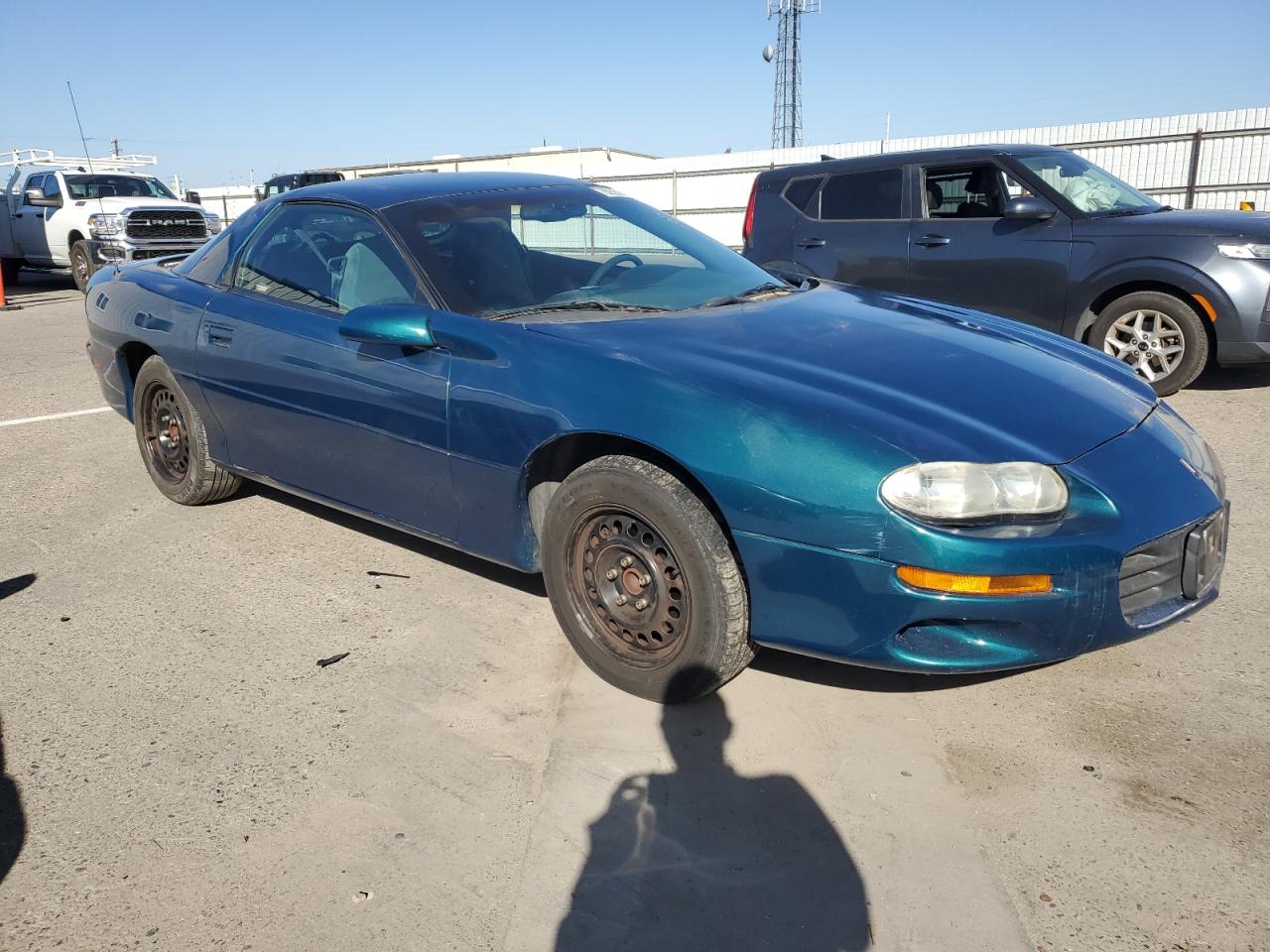 1999 Chevrolet Camaro Зеленый vin: 2G1FP22K0X2113108