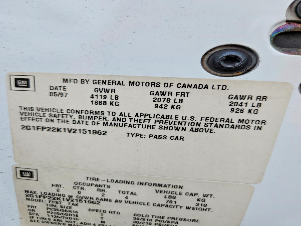 1997 Chevrolet Camaro Base White vin: 2G1FP22K1V2151962