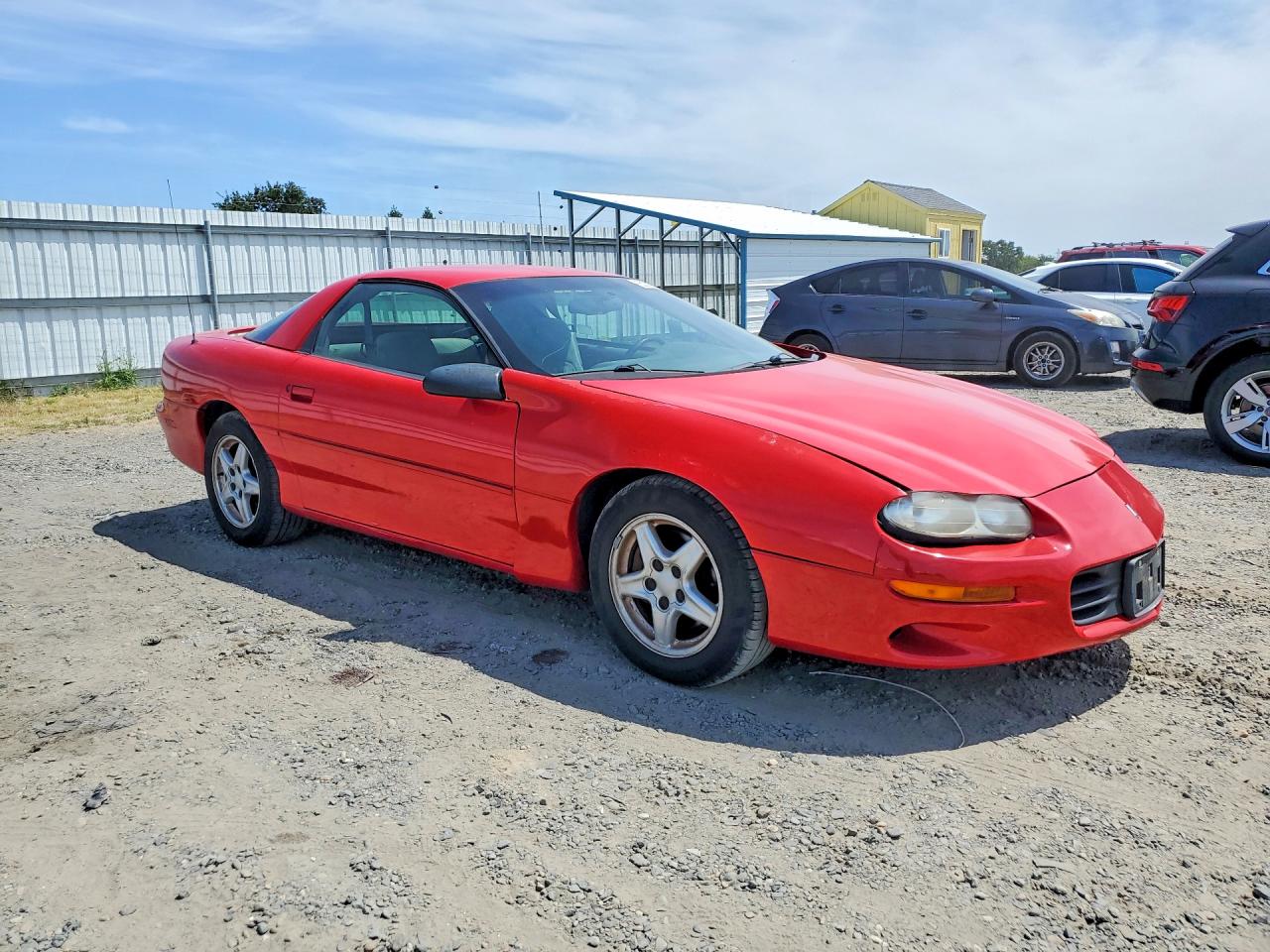 1998 Chev Camaro Red vin: 2G1FP22K1W2101693
