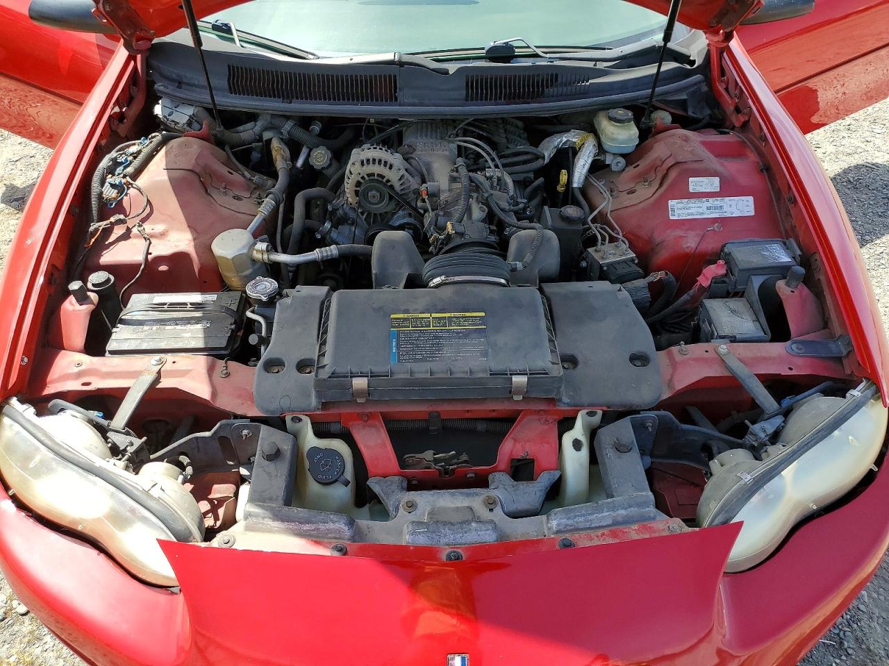 1998 Chev Camaro Red vin: 2G1FP22K1W2101693