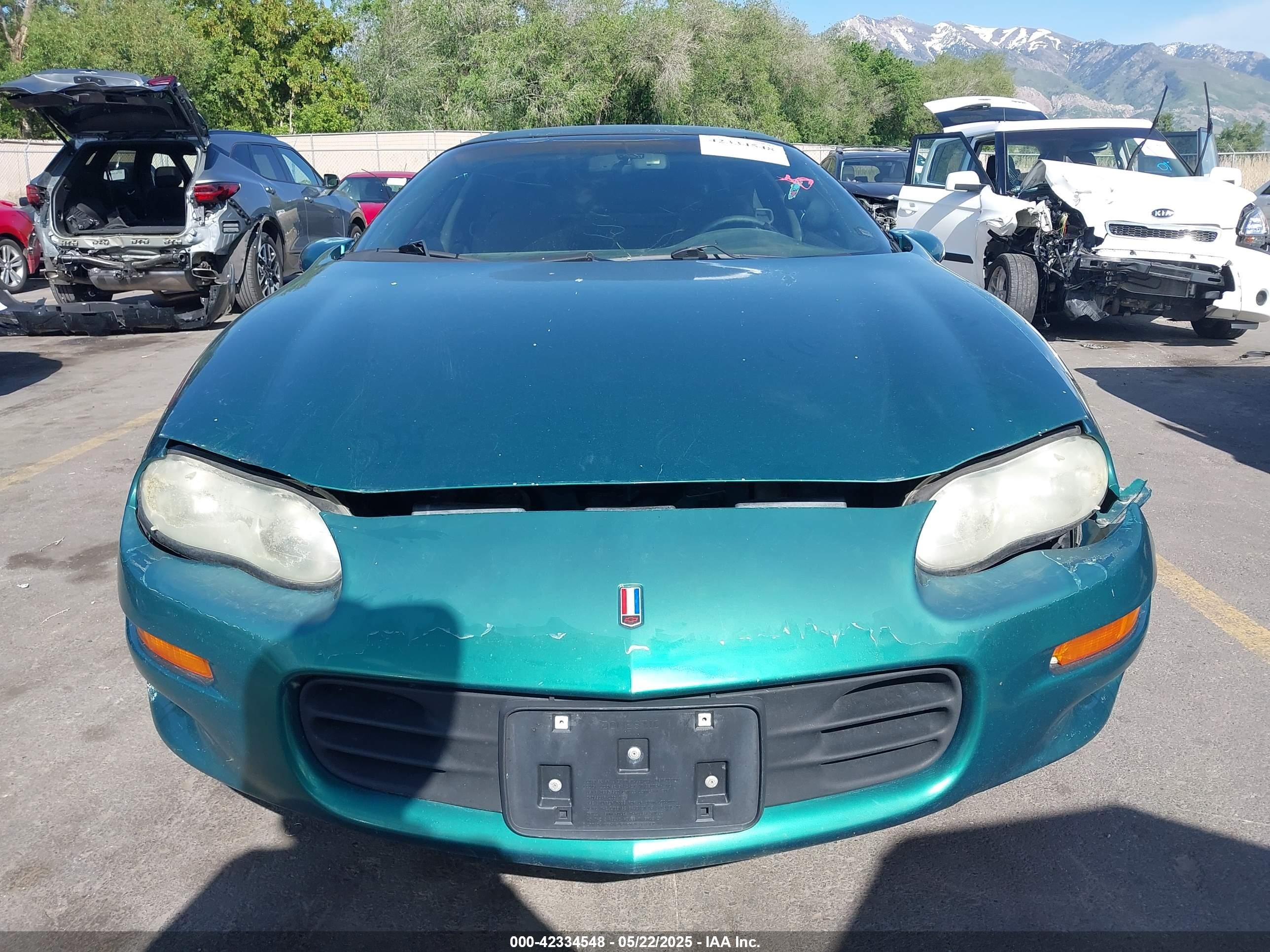 1998 Chevrolet Camaro   Зеленый vin: 2G1FP22K1W2118137