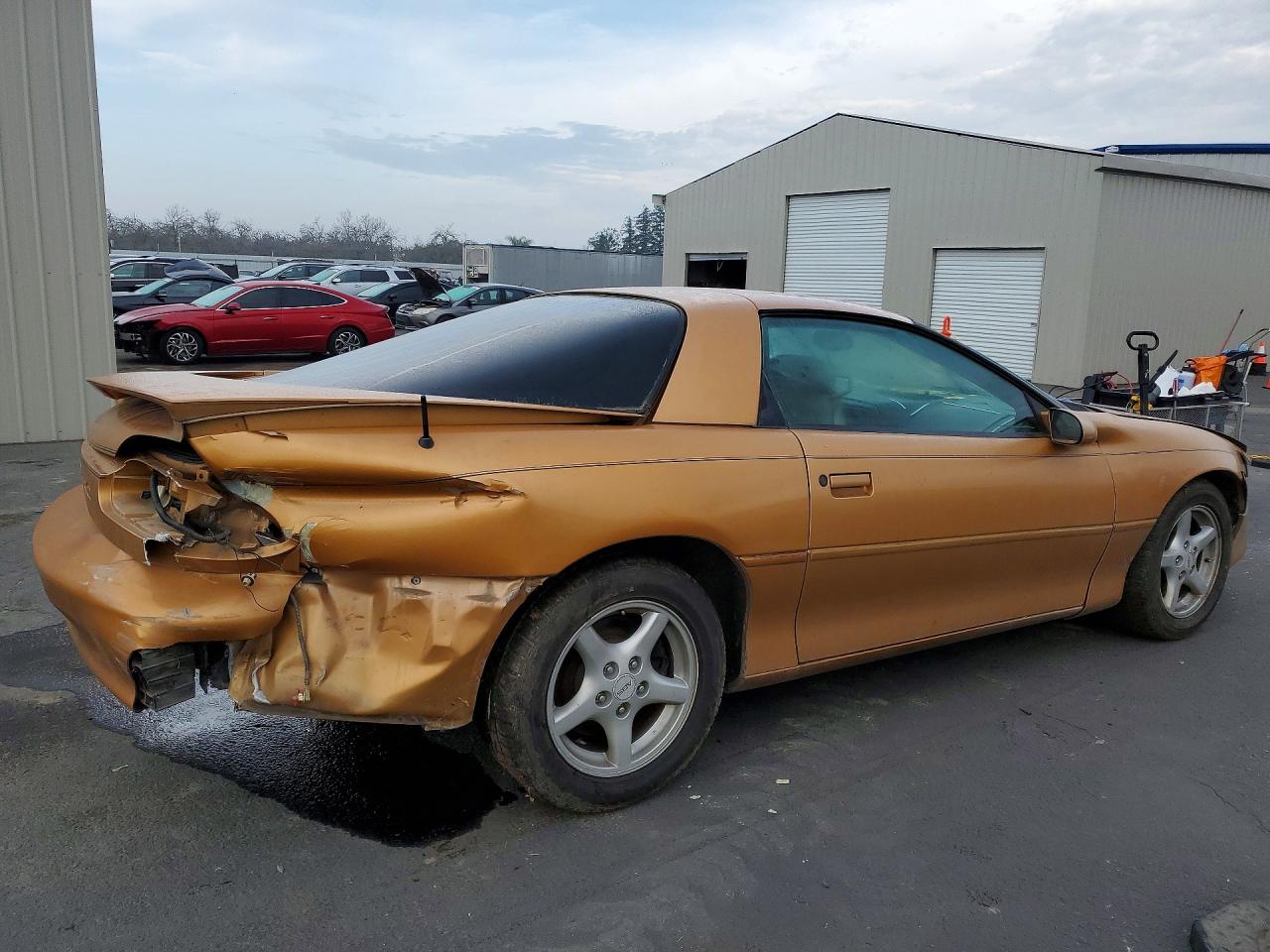 1998 Chevrolet Camaro Orange vin: 2G1FP22K1W2124651