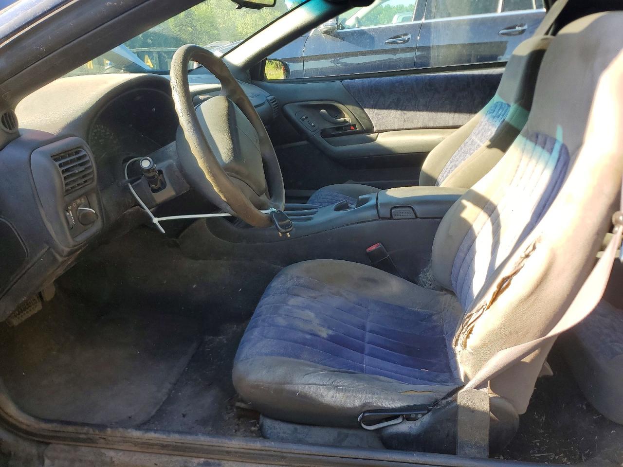 2000 Chevrolet Camaro Черный vin: 2G1FP22K1Y2158642