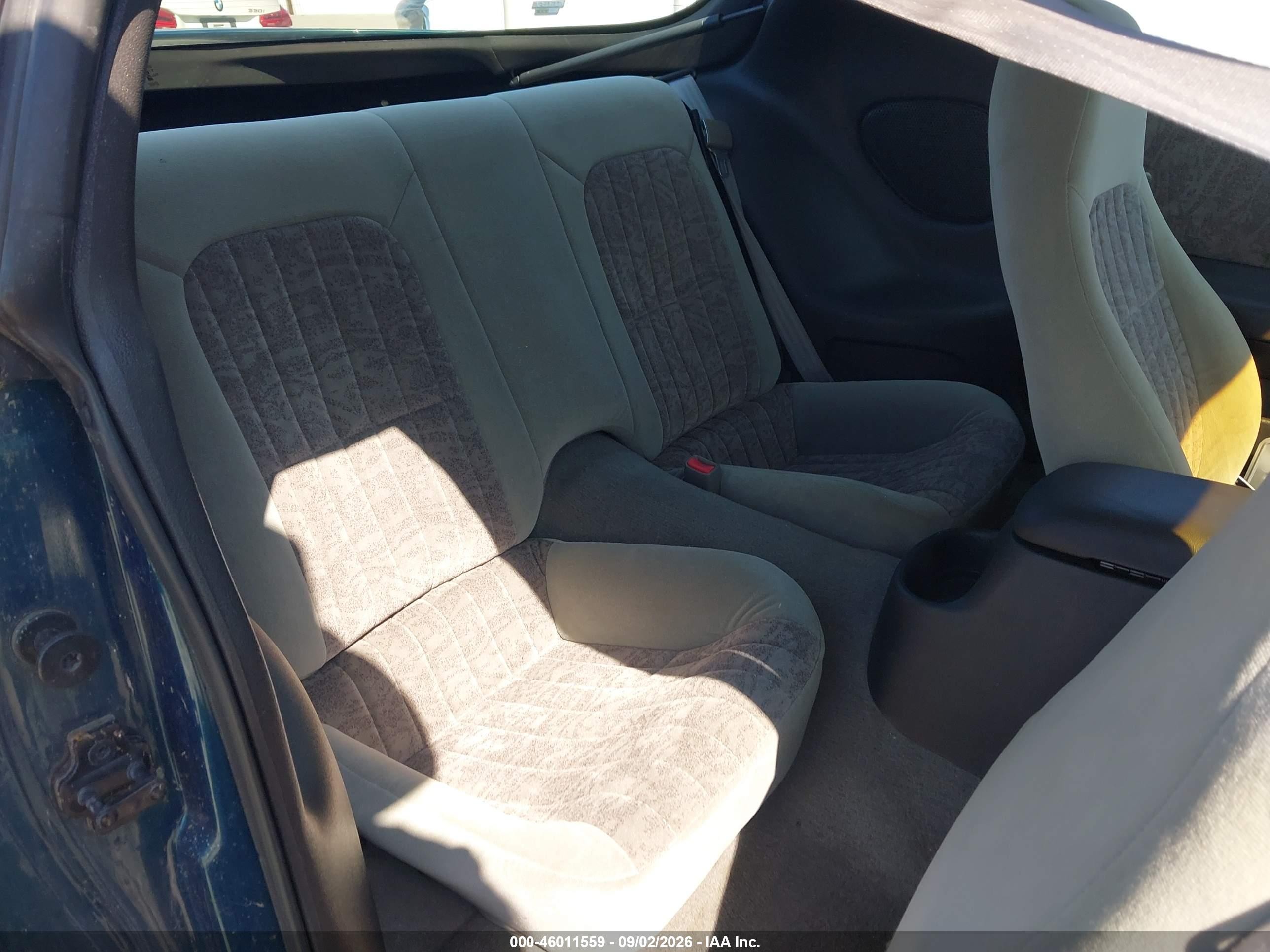2000 Chevrolet Camaro   Зеленый vin: 2G1FP22K1Y2166322