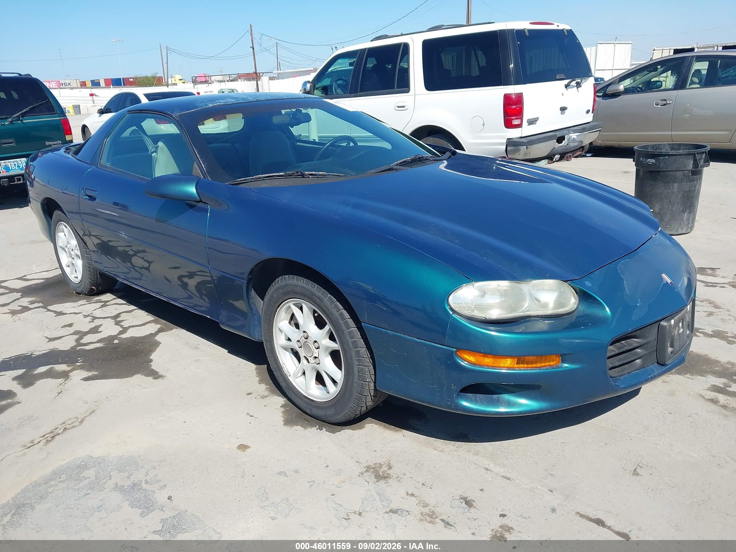 2000 Chevrolet Camaro   Зеленый vin: 2G1FP22K1Y2166322