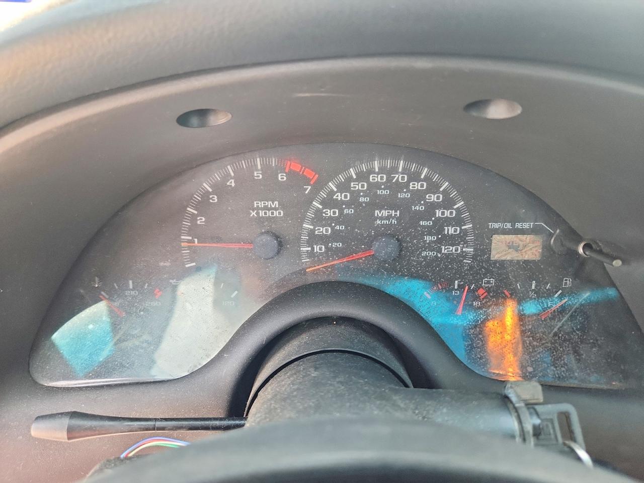 2001 Chevrolet Camaro Tan vin: 2G1FP22K212120925