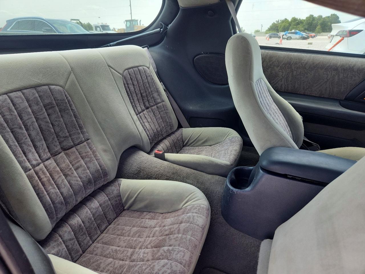2001 Chevrolet Camaro Tan vin: 2G1FP22K212120925