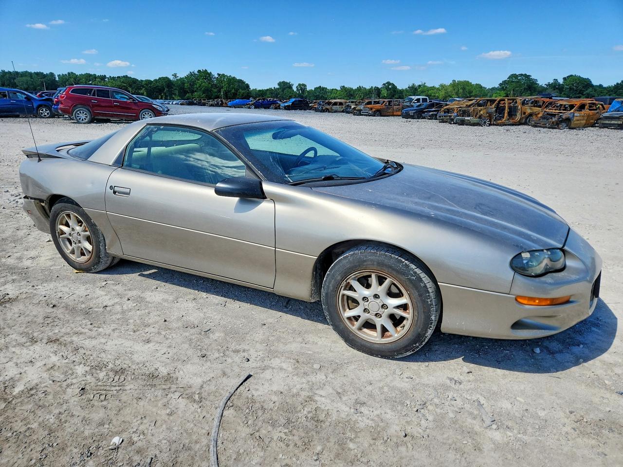 2002 Chevrolet Camaro Silver vin: 2G1FP22K222145311
