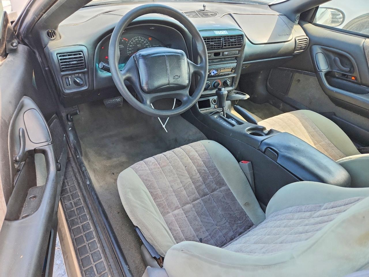 2002 Chevrolet Camaro Silver vin: 2G1FP22K222145311