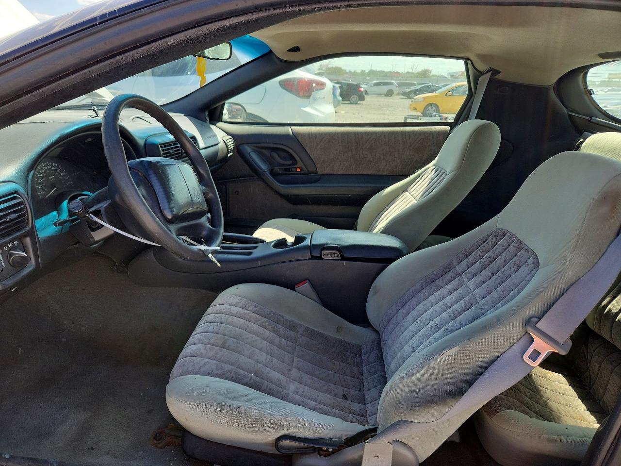 2002 Chevrolet Camaro Silver vin: 2G1FP22K222145311