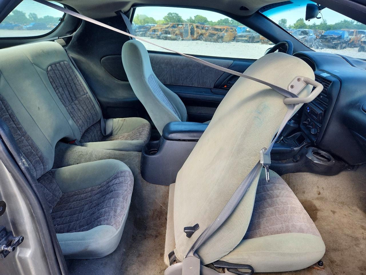 2002 Chevrolet Camaro Silver vin: 2G1FP22K222145311