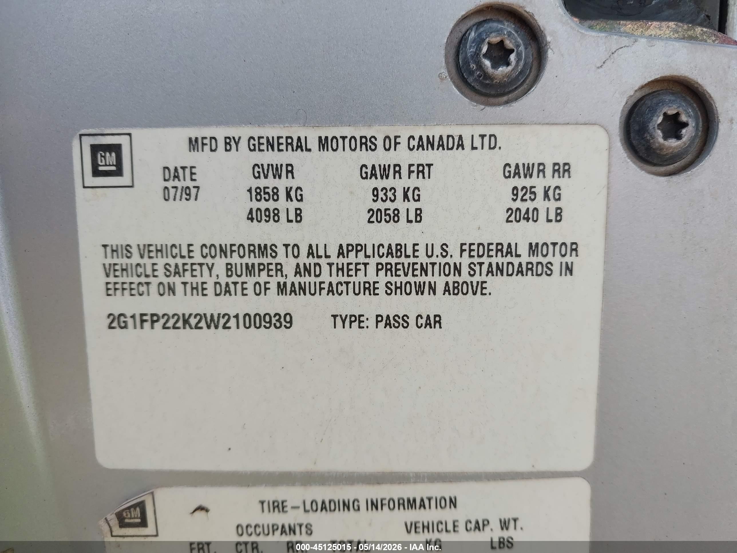 1998 Chevrolet Camaro   Silver vin: 2G1FP22K2W2100939