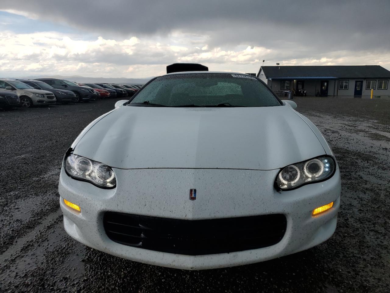 1999 Chevrolet Camaro Белый vin: 2G1FP22K2X2101252
