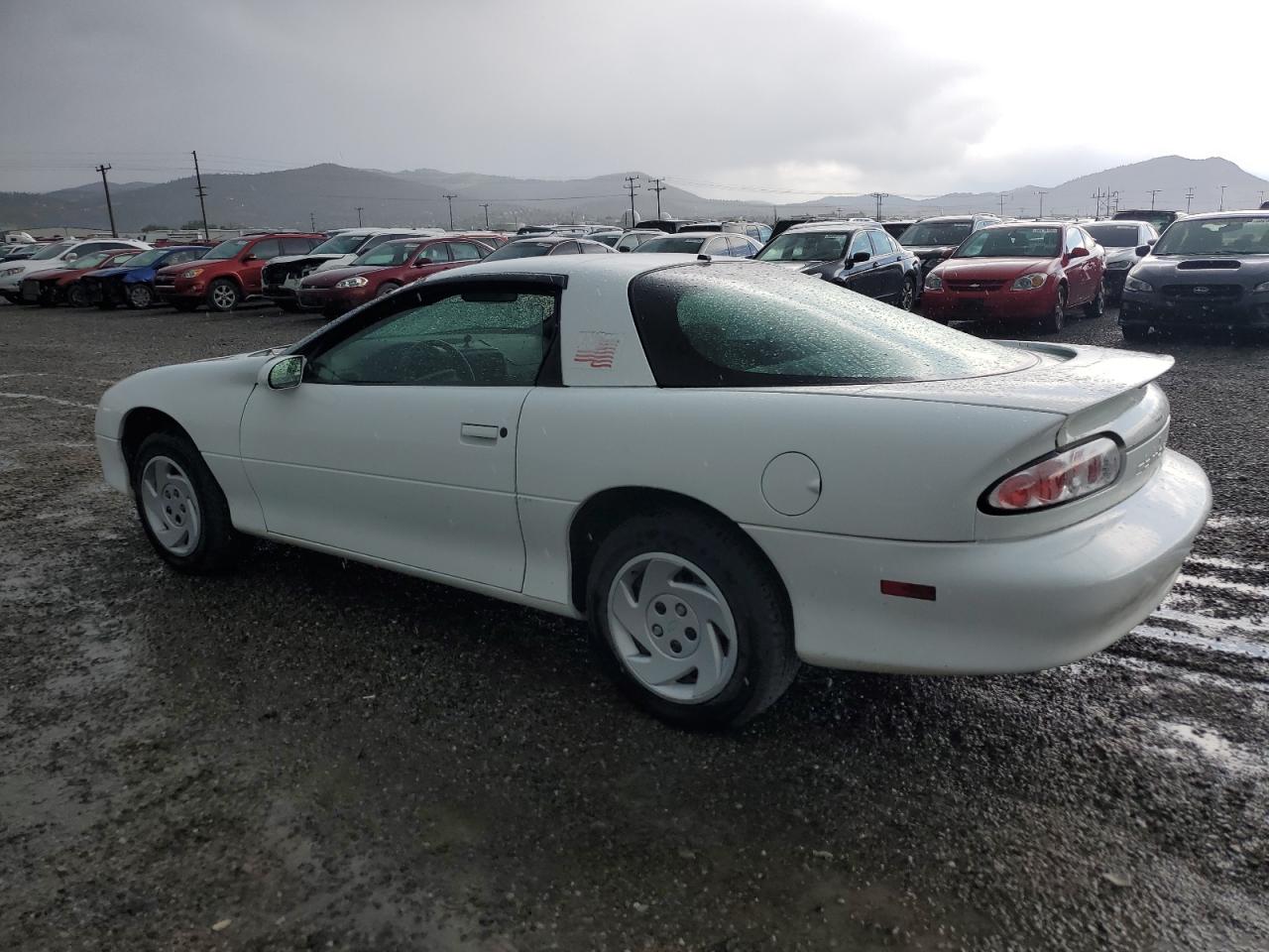 1999 Chevrolet Camaro Белый vin: 2G1FP22K2X2101252