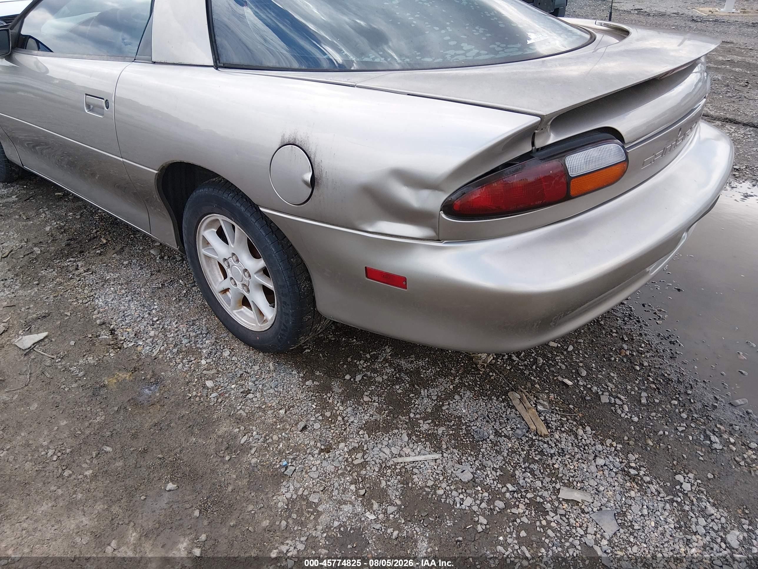 2001 Chevrolet Camaro   Gray vin: 2G1FP22K312149186