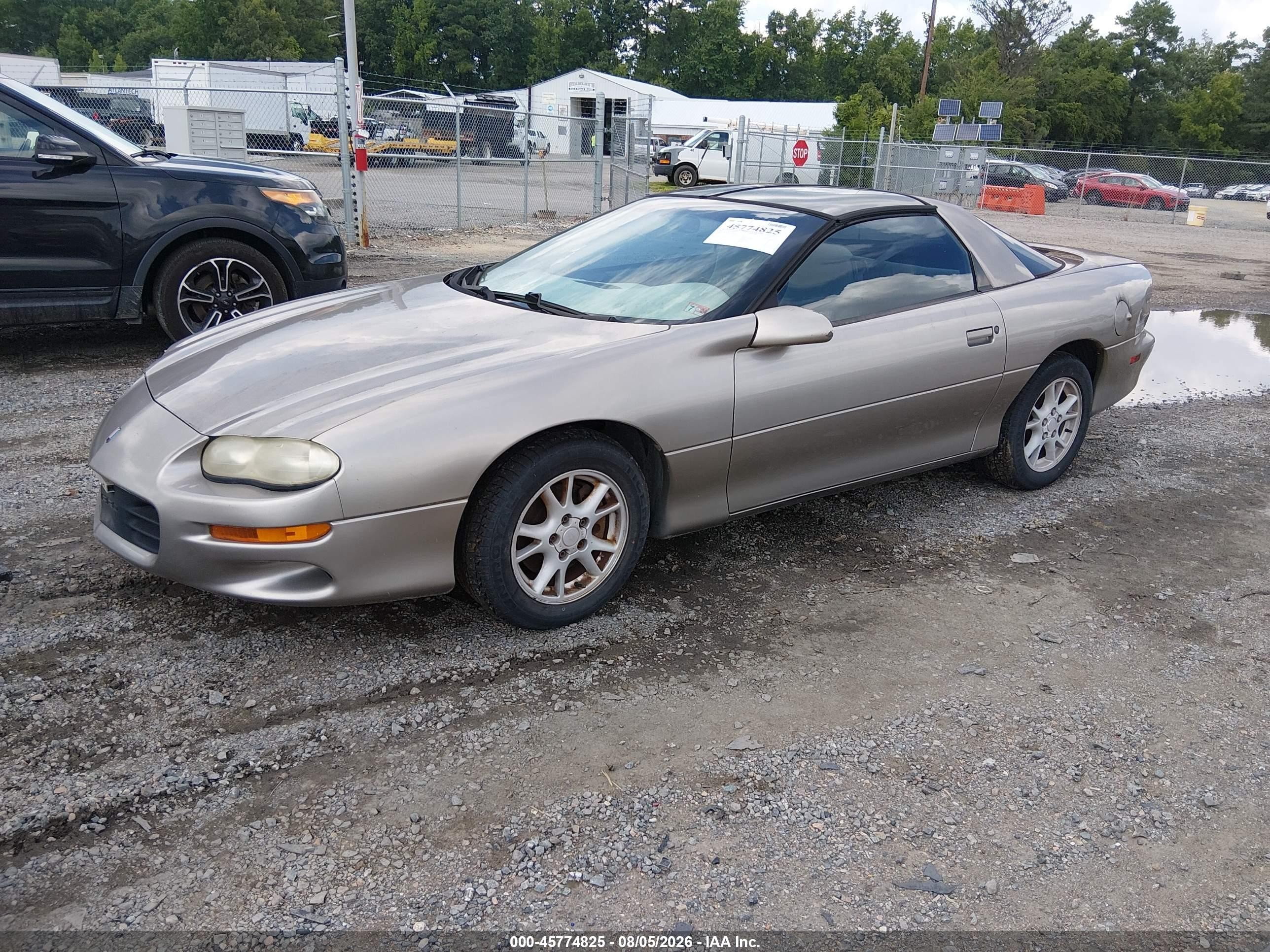 2001 Chevrolet Camaro   Gray vin: 2G1FP22K312149186
