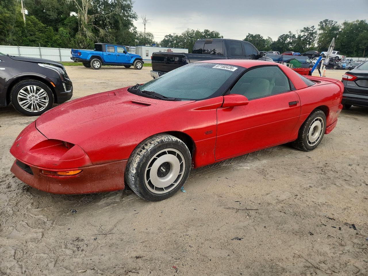 1997 Chevrolet Camaro Base Красный vin: 2G1FP22K3V2109955