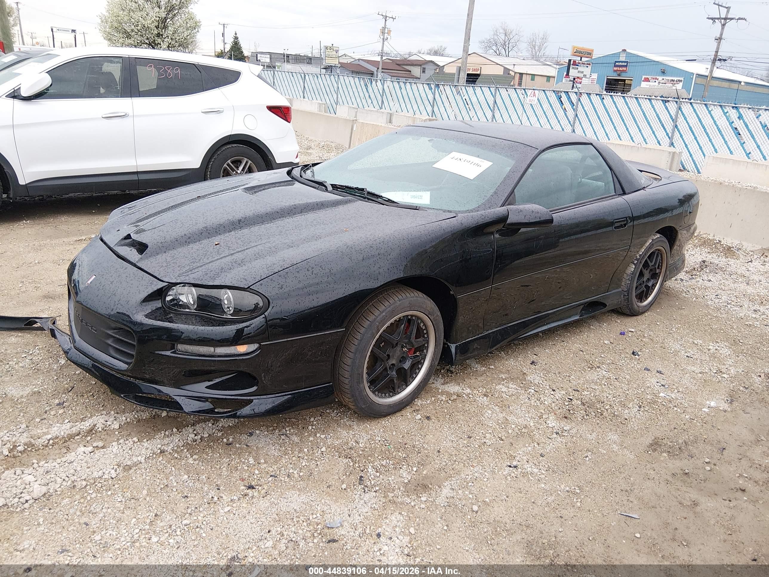 1999 Chevrolet Camaro   Черный vin: 2G1FP22K3X2107111