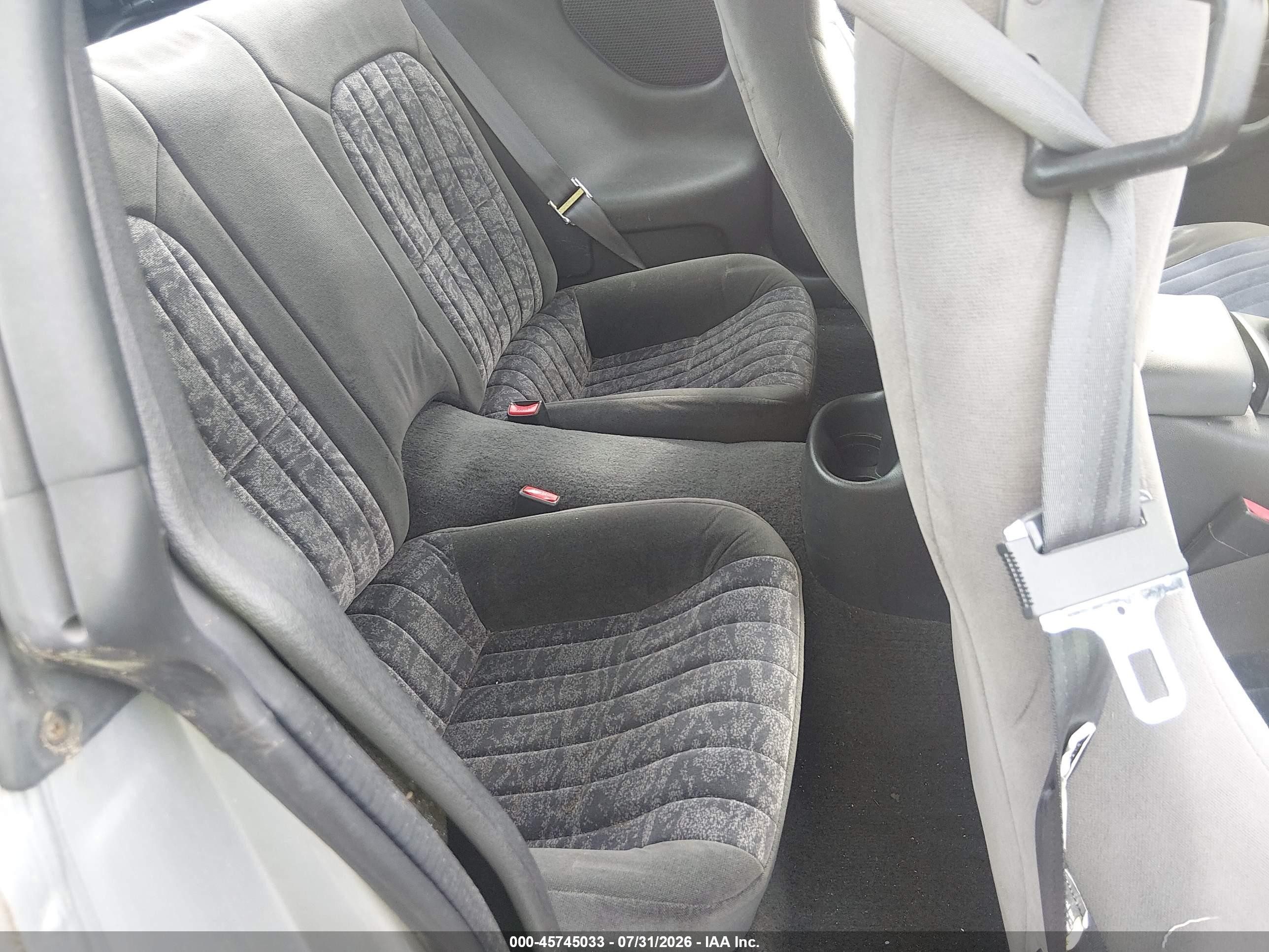 2000 Chevrolet Camaro   Silver vin: 2G1FP22K3Y2134973