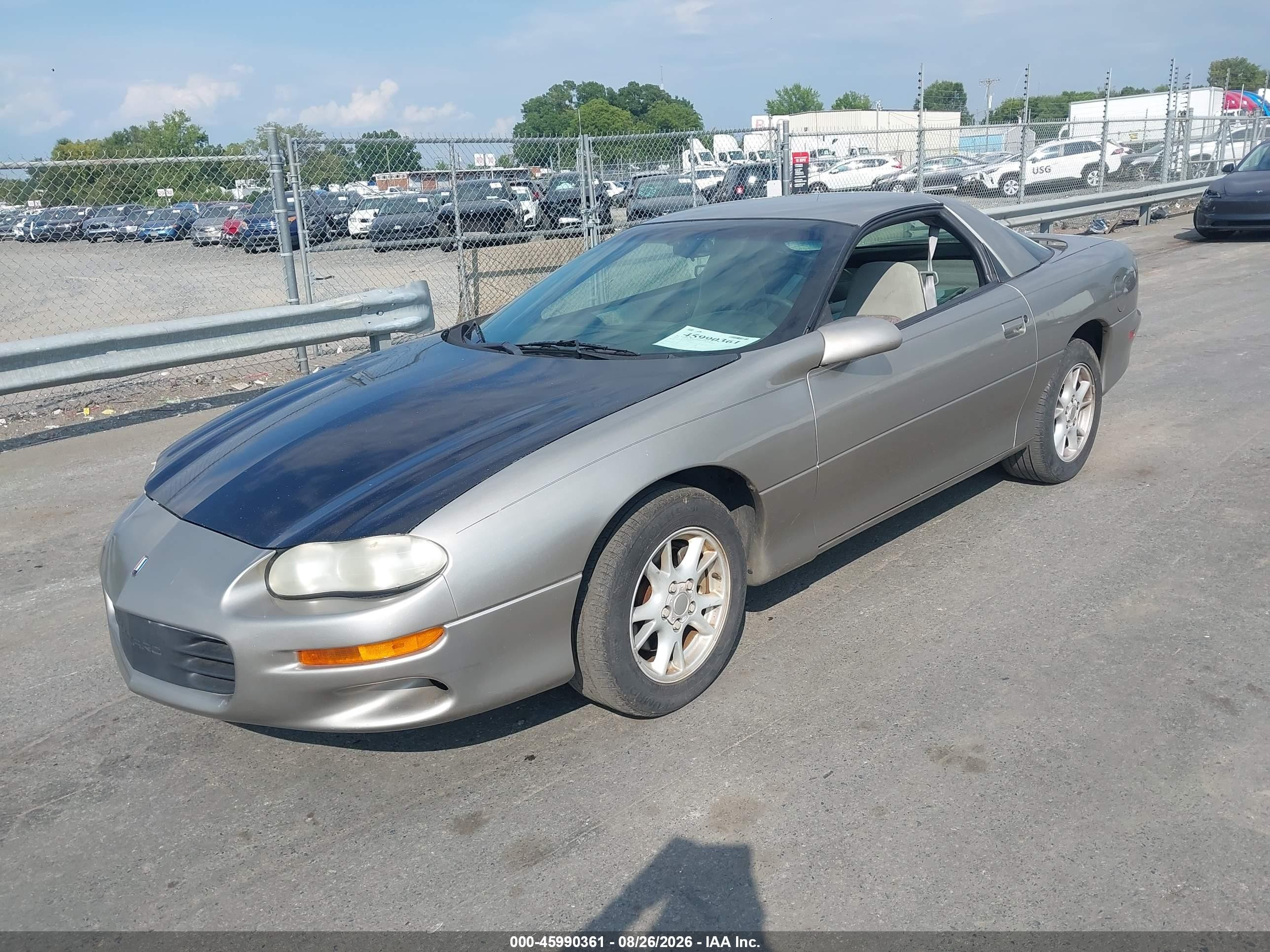 2001 Chevrolet Camaro   Silver vin: 2G1FP22K412114902