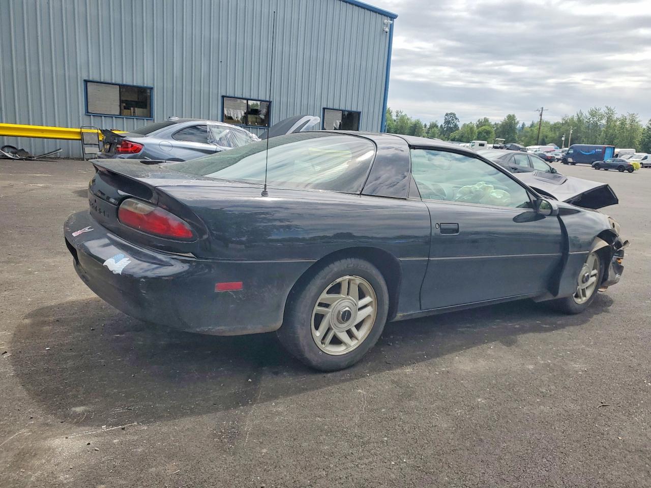 1996 Chevrolet Camaro Base Black vin: 2G1FP22K4T2124476
