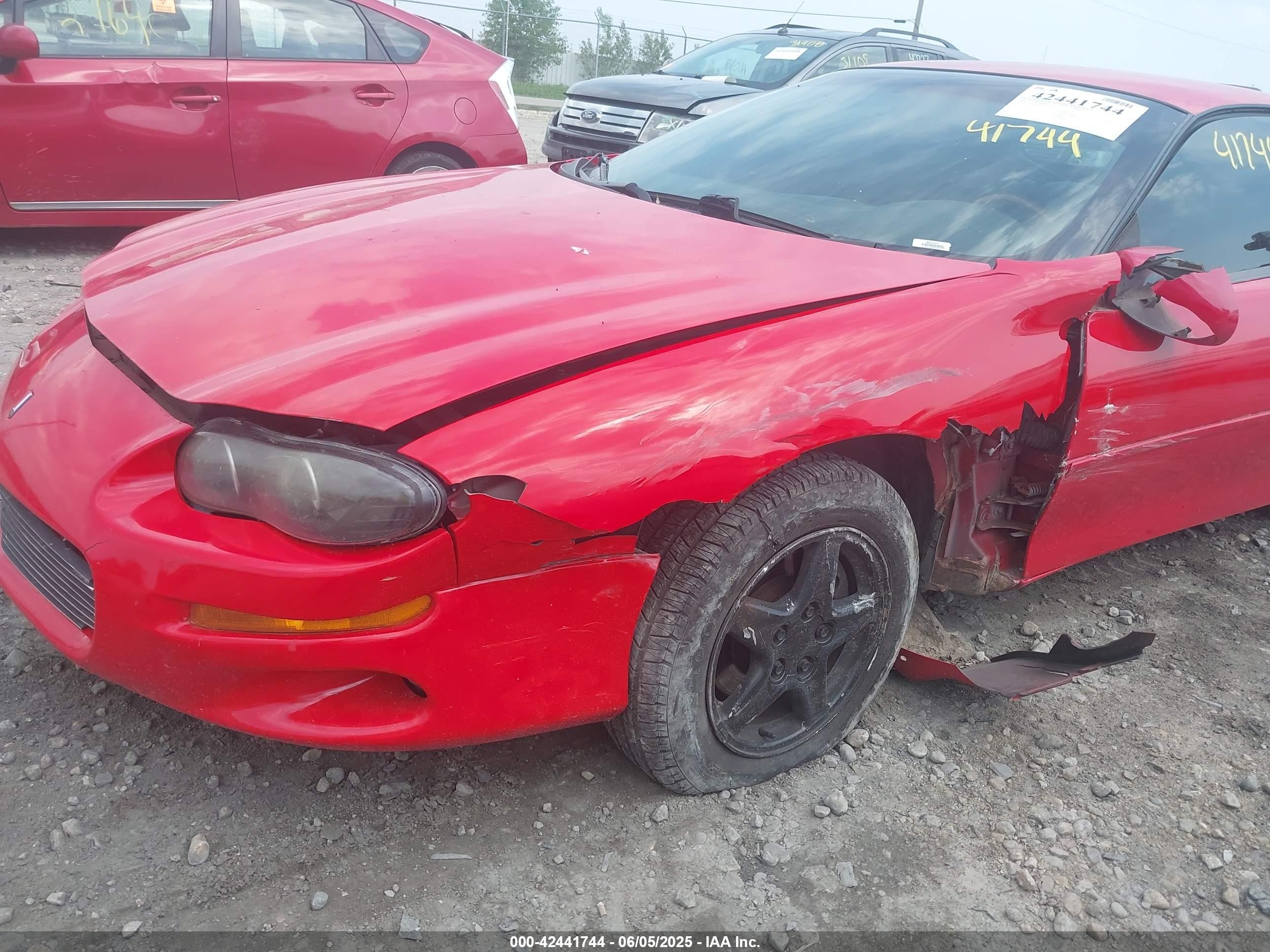 1999 Chevrolet Camaro   Red vin: 2G1FP22K4X2107196