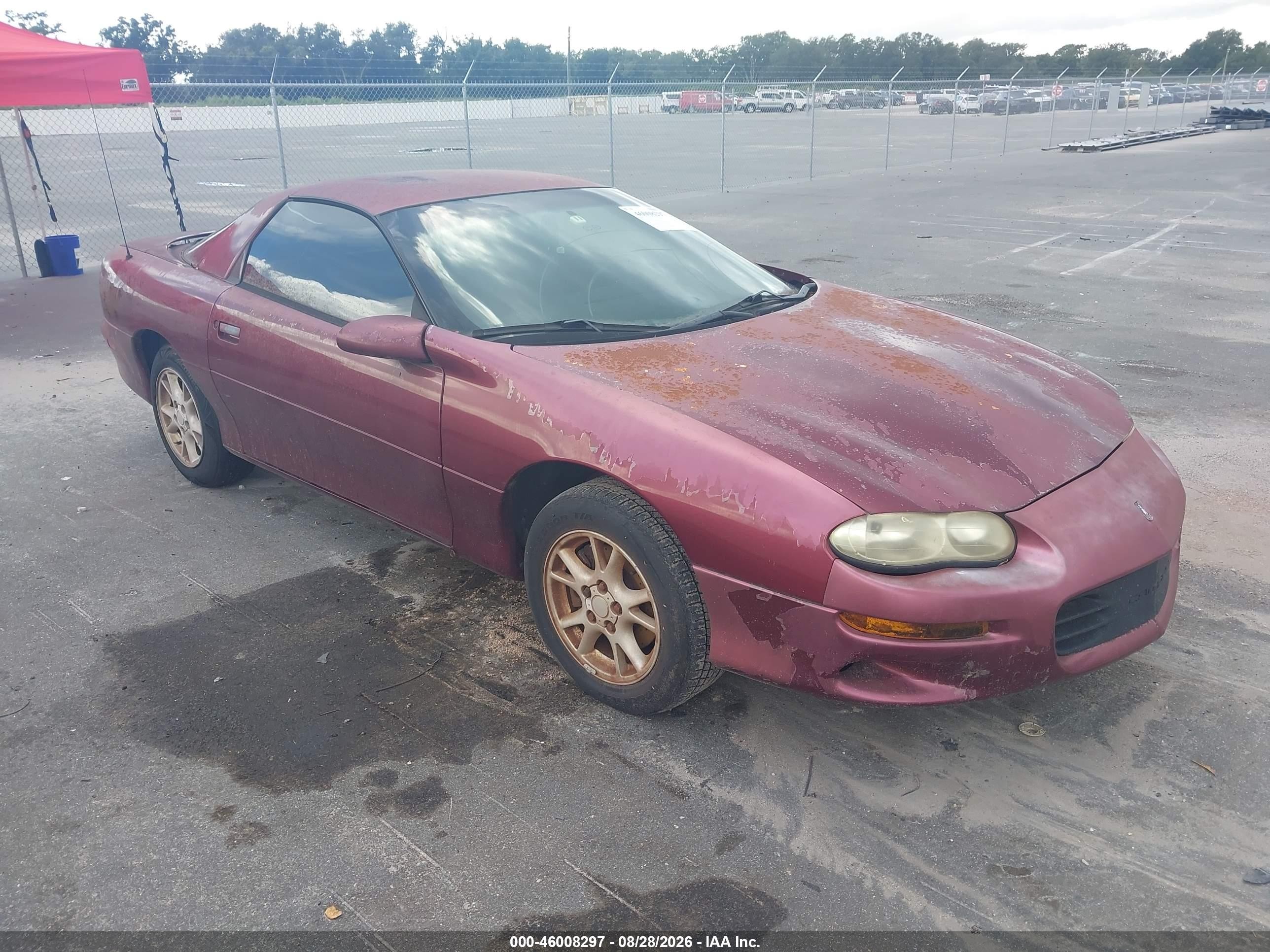2000 Chevrolet Camaro   Бордовый vin: 2G1FP22K4Y2123111