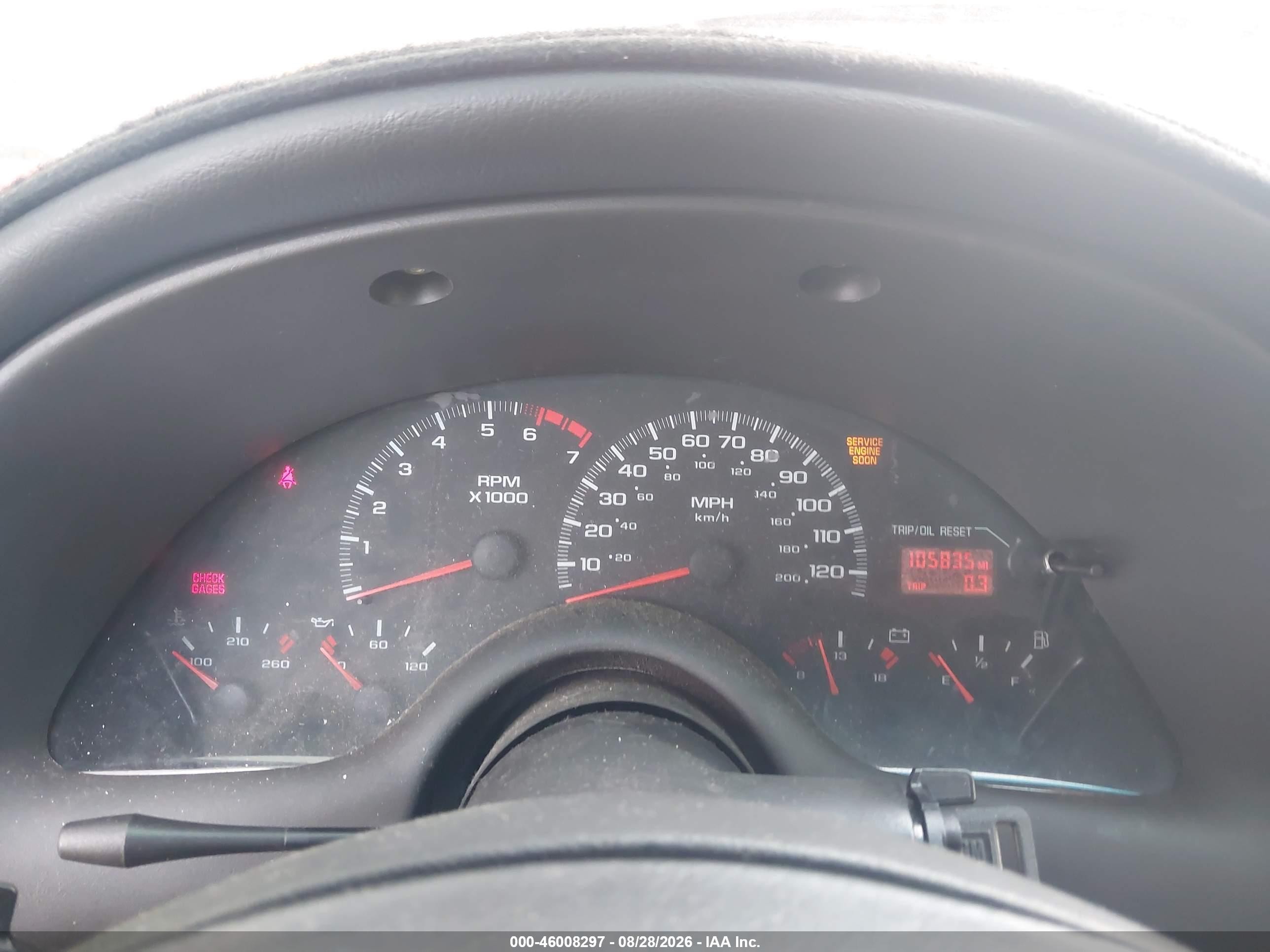 2000 Chevrolet Camaro   Burgundy vin: 2G1FP22K4Y2123111
