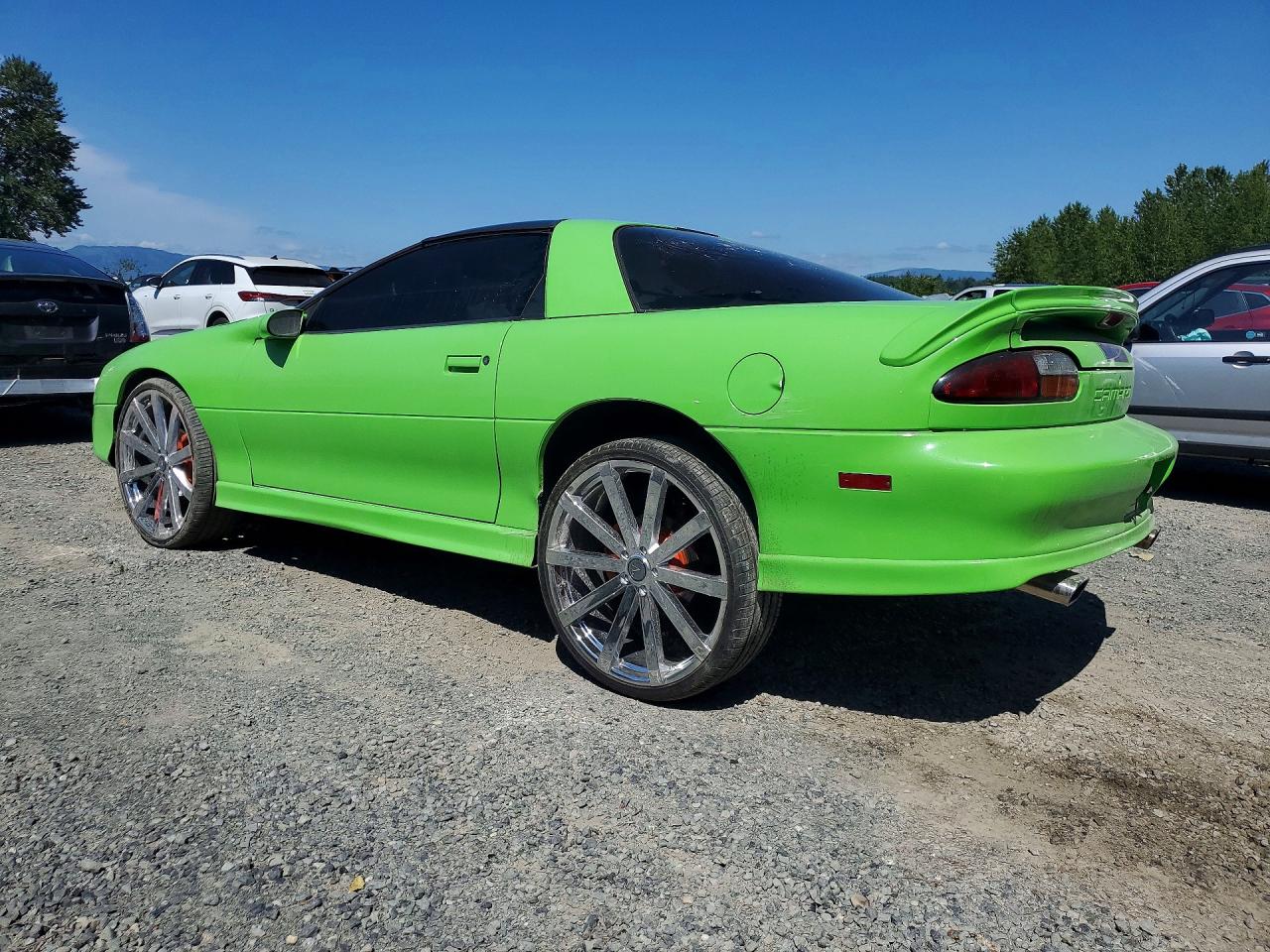 2002 Chevrolet Camaro Green vin: 2G1FP22K622111520