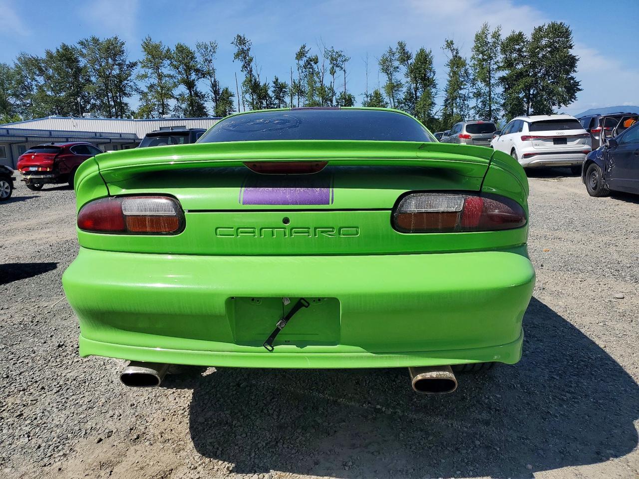 2002 Chevrolet Camaro Green vin: 2G1FP22K622111520