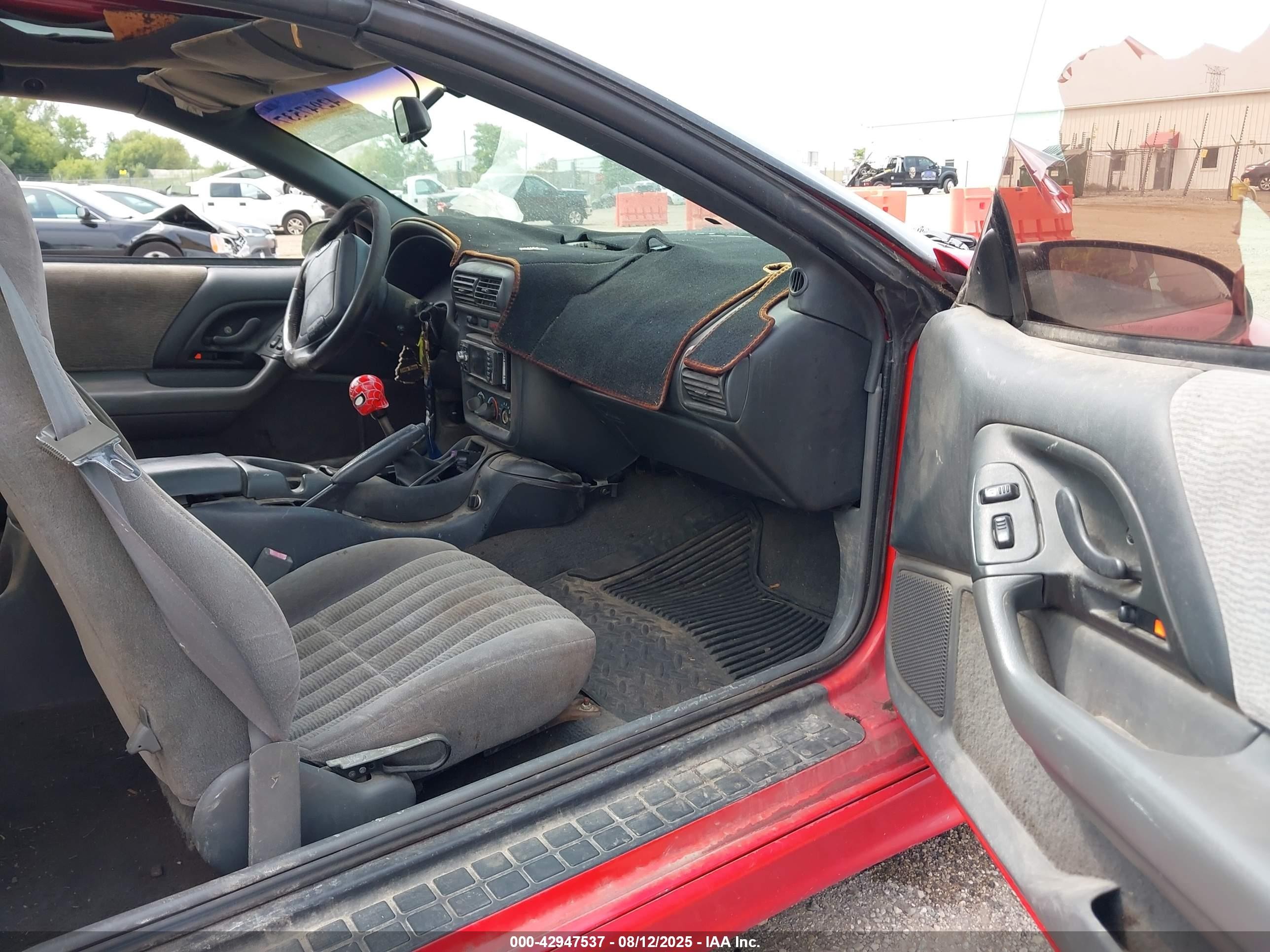 1997 Chevrolet Camaro Rs Red vin: 2G1FP22K6V2115989
