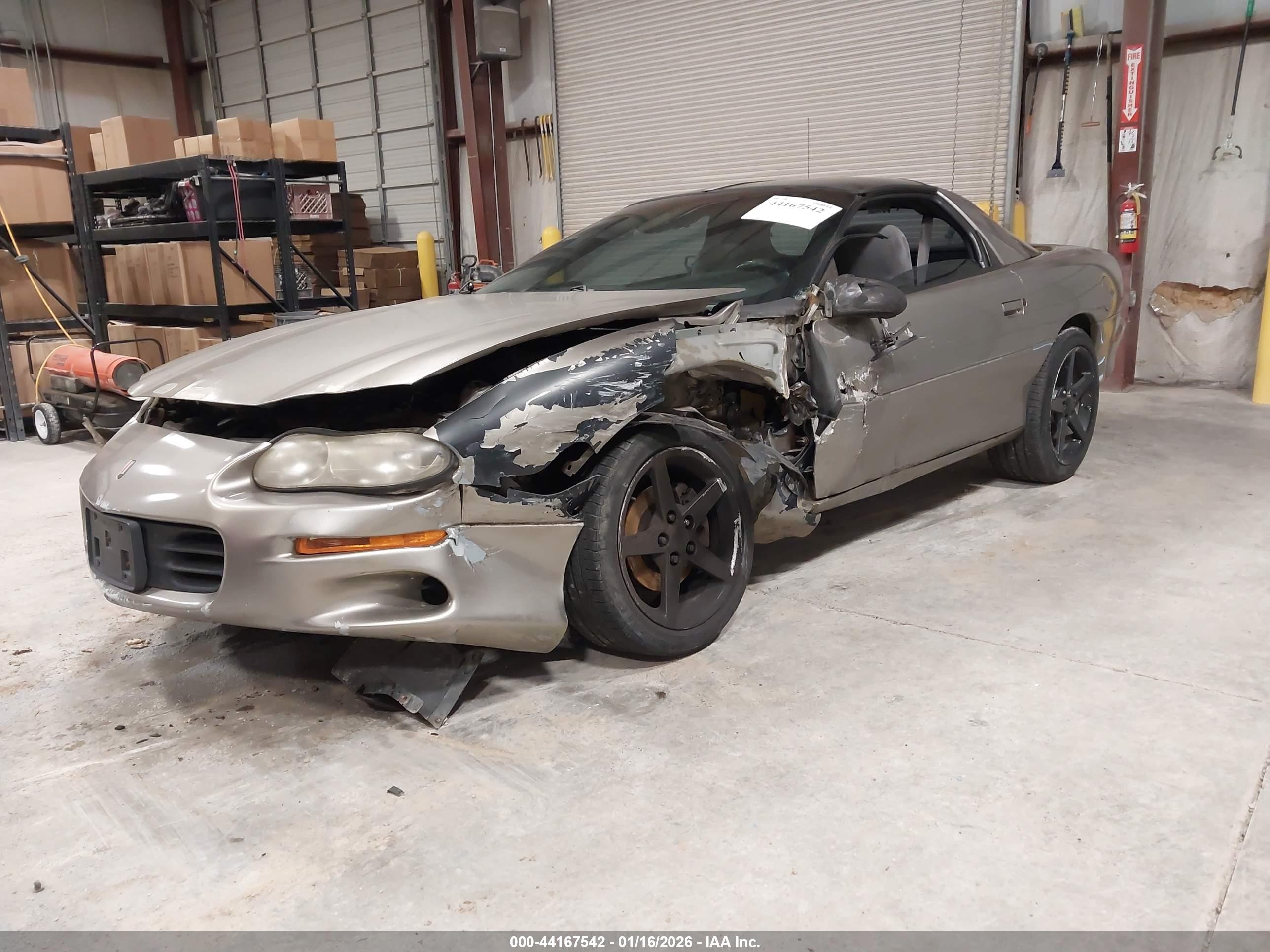 1999 Chevrolet Camaro   Бежевый vin: 2G1FP22K6X2105272