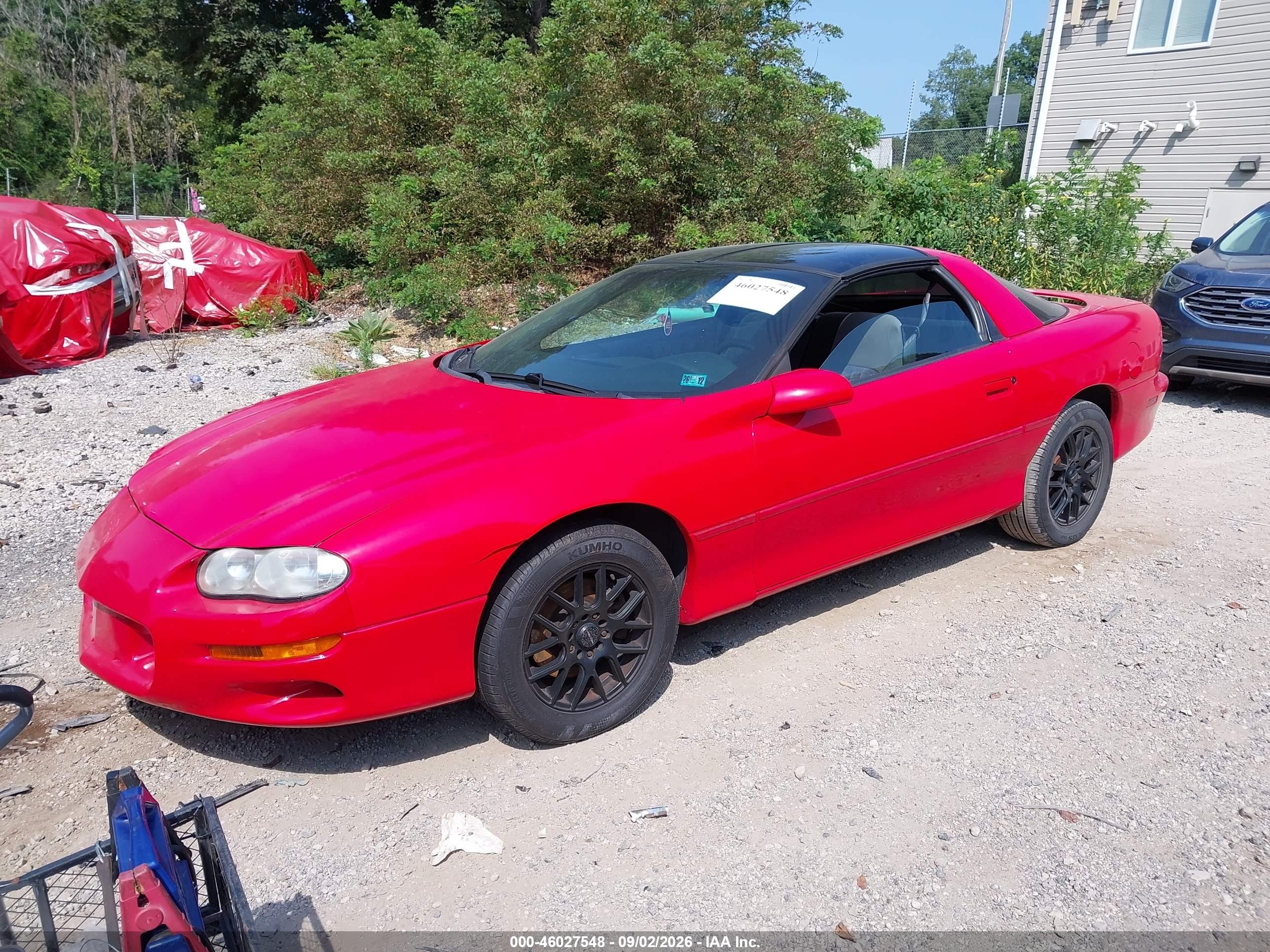 2001 Chevrolet Camaro   Красный vin: 2G1FP22K712150132