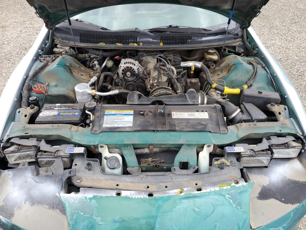 1997 Chevrolet Camaro Base Green vin: 2G1FP22K7V2136186