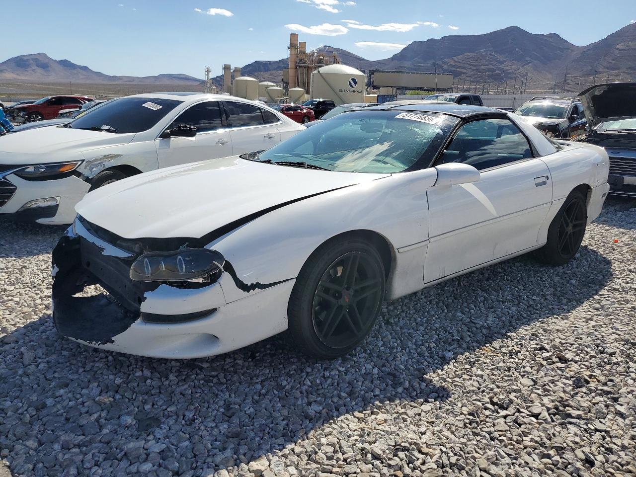 1998 Chev Camaro White vin: 2G1FP22K7W2108776