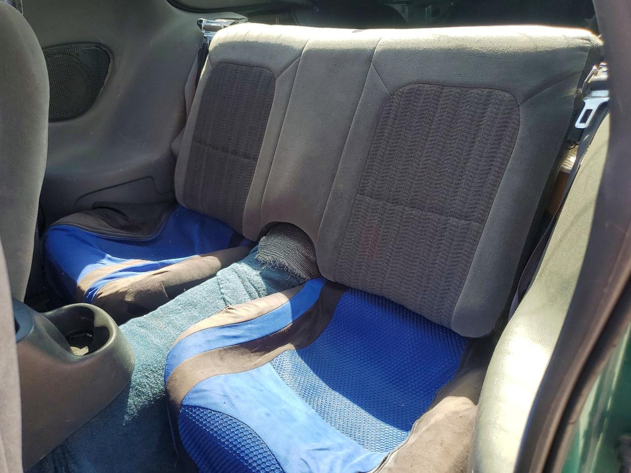 1998 Chev Camaro Белый vin: 2G1FP22K7W2108776
