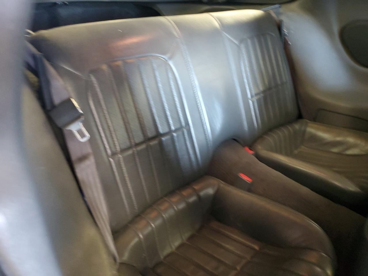 1998 Chevrolet Camaro Серебряный vin: 2G1FP22K7W2108857
