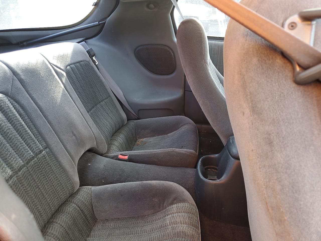 1998 Chevrolet Camaro Red vin: 2G1FP22K8W2116417
