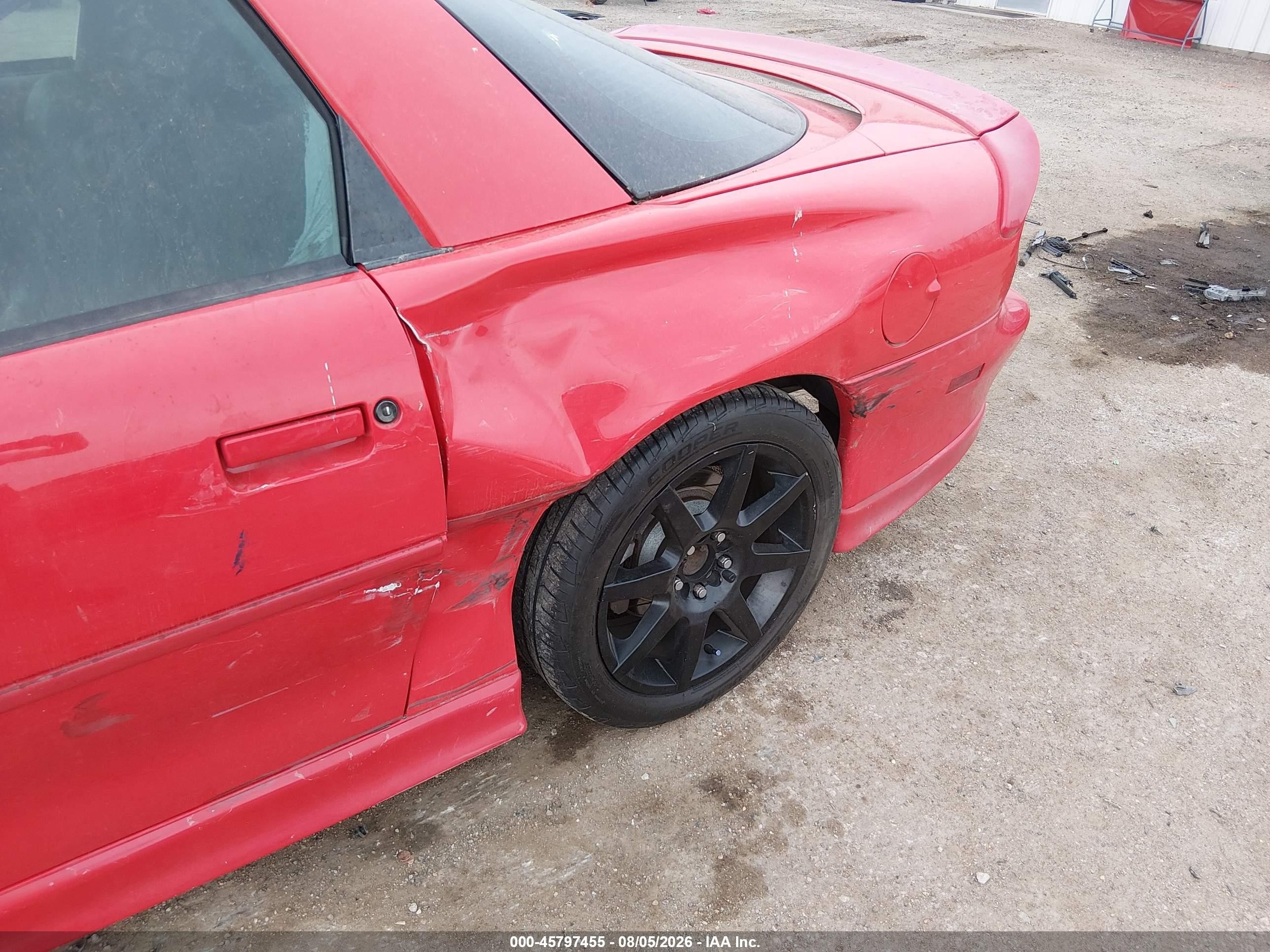 1999 Chevrolet Camaro   Red vin: 2G1FP22K8X2135650