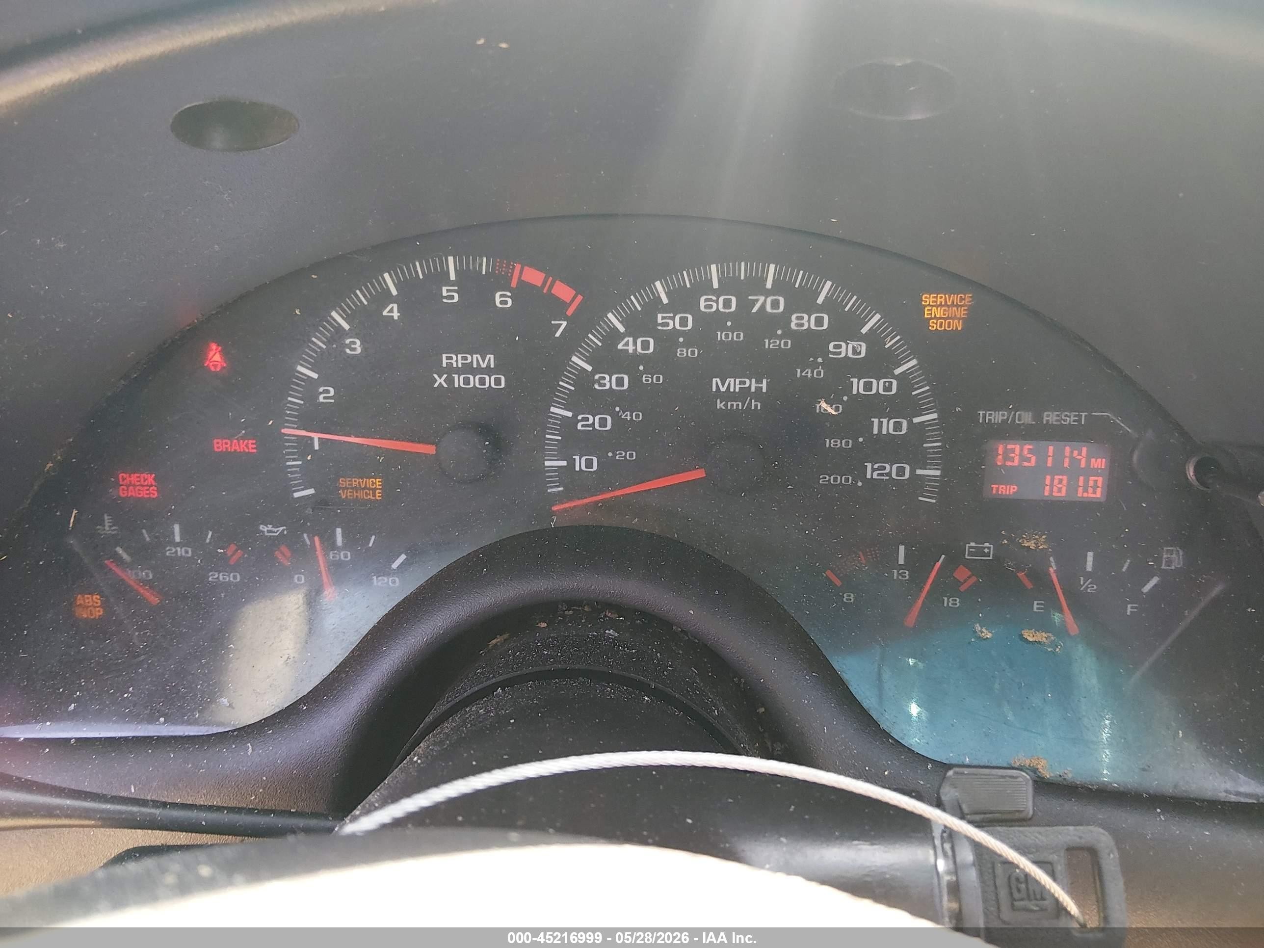 2002 Chevrolet Camaro   Silver vin: 2G1FP22K922146701