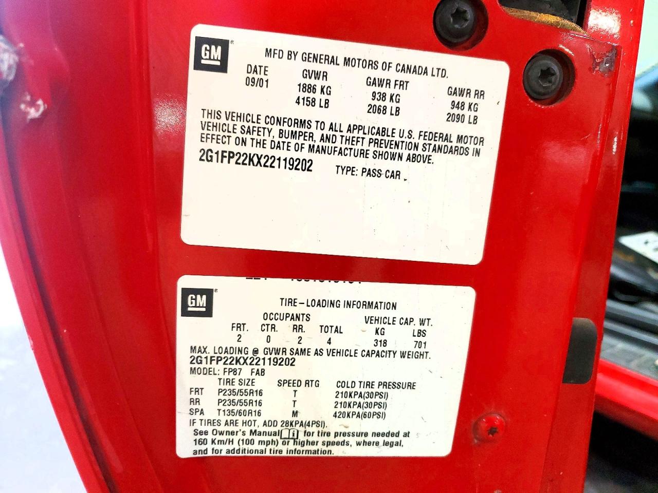 2002 Chevrolet Camaro Red vin: 2G1FP22KX22119202