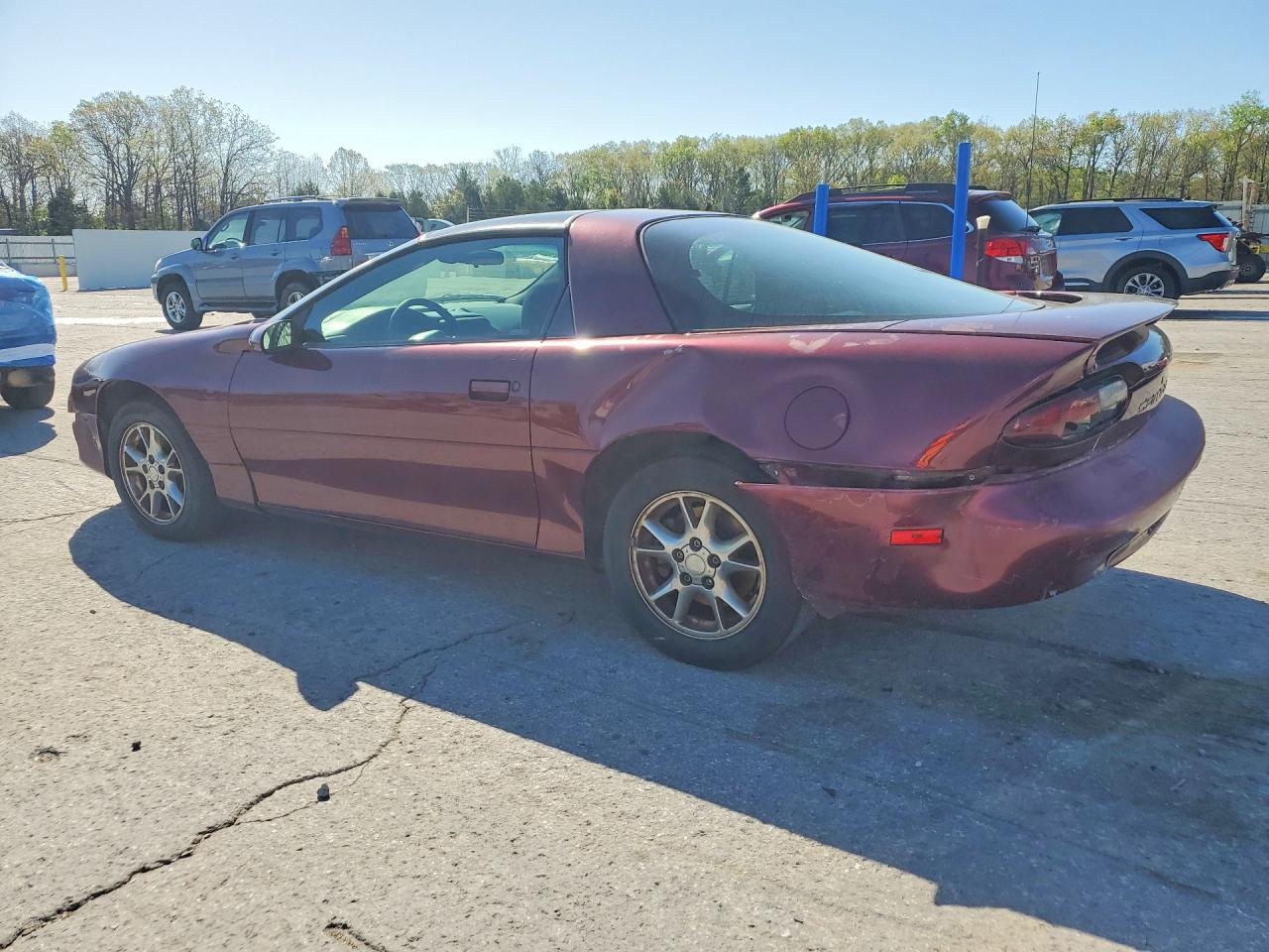 2002 Chevrolet Camaro Maroon vin: 2G1FP22KX22149719