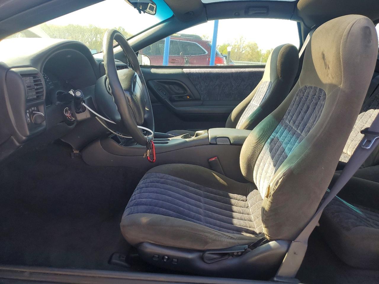 2002 Chevrolet Camaro Maroon vin: 2G1FP22KX22149719