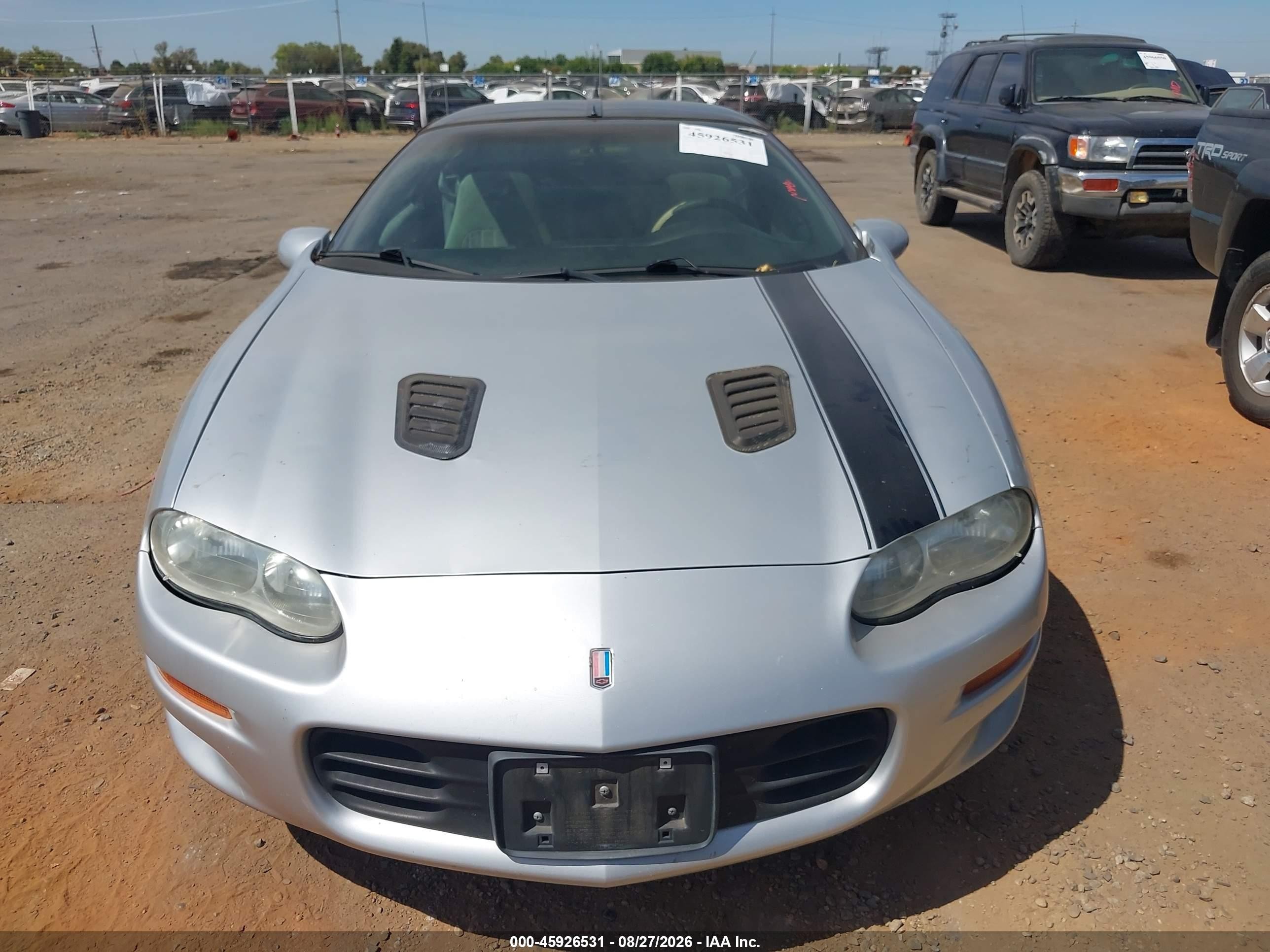 2002 Chevrolet Camaro   Silver vin: 2G1FP22KX22171137